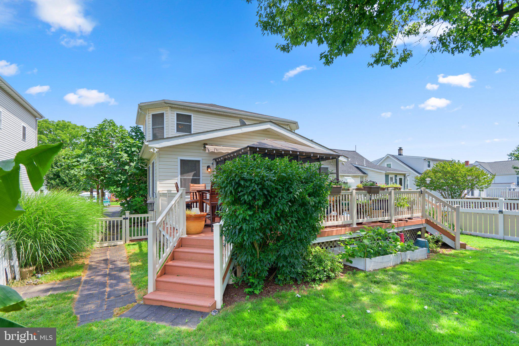 INVERNESS - Residential