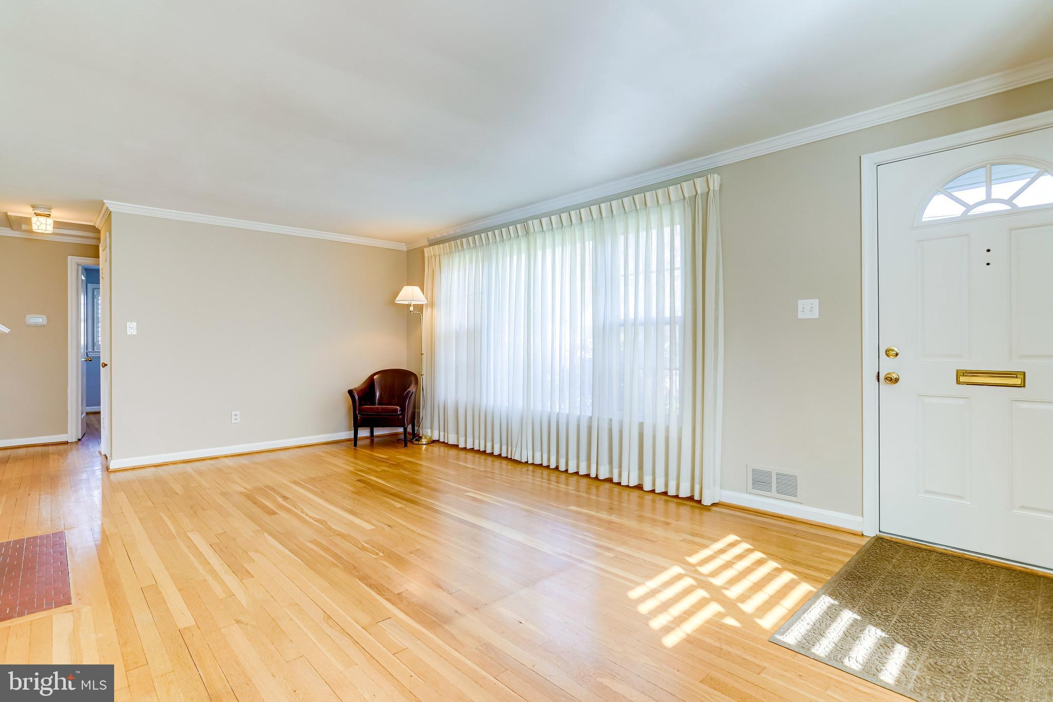 LEEWAY OVERLEE - Residential