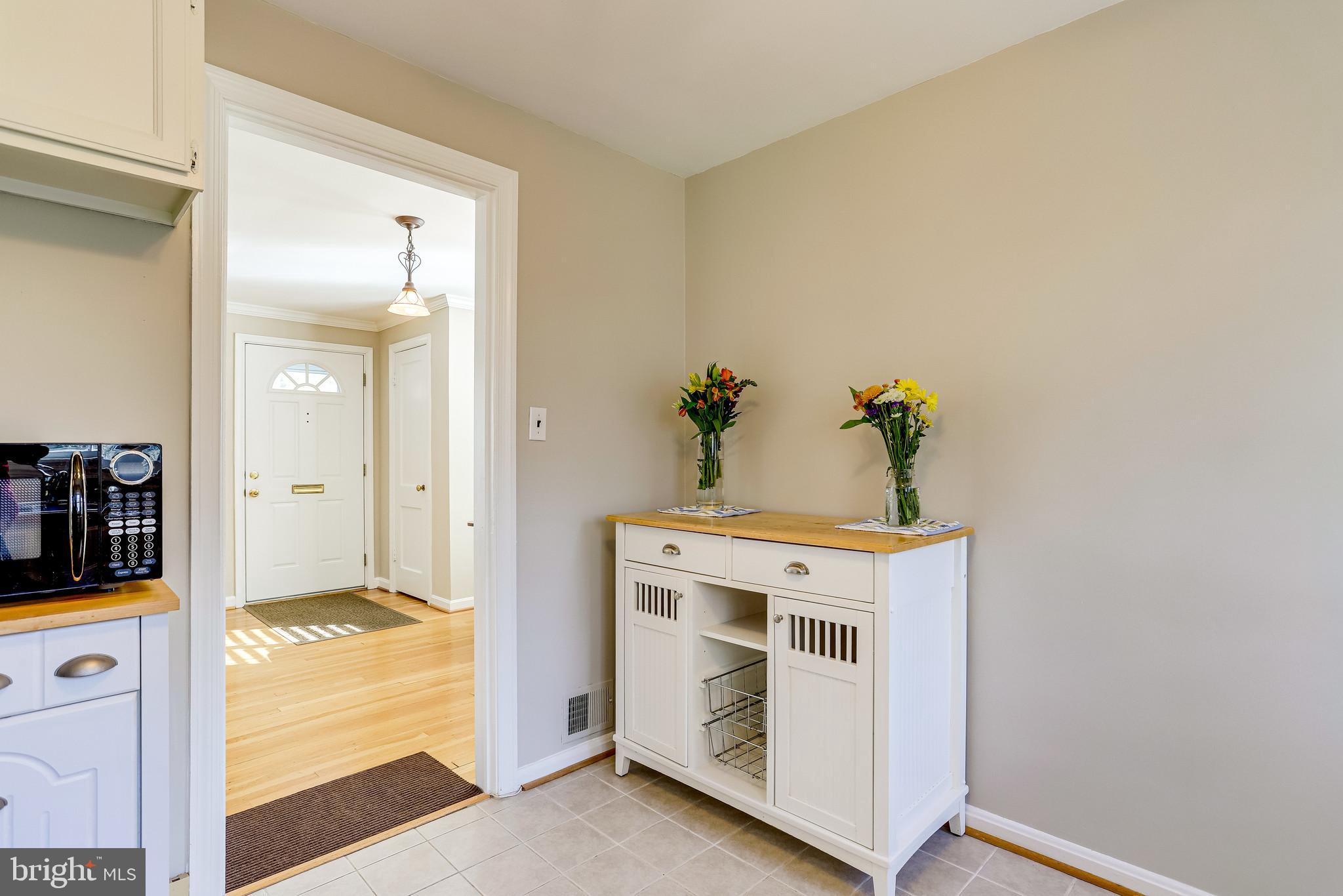 LEEWAY OVERLEE - Residential