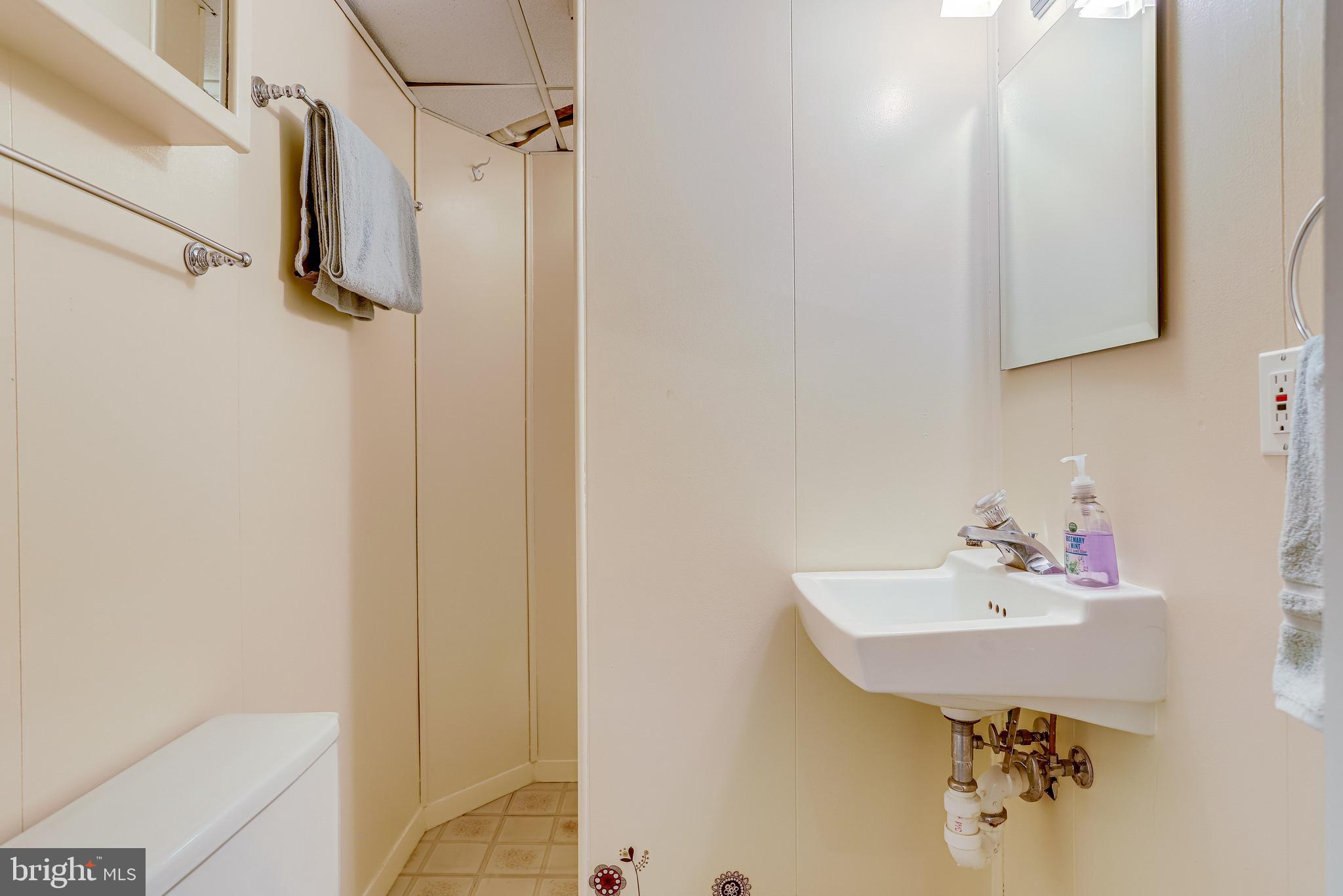 LEEWAY OVERLEE - Residential