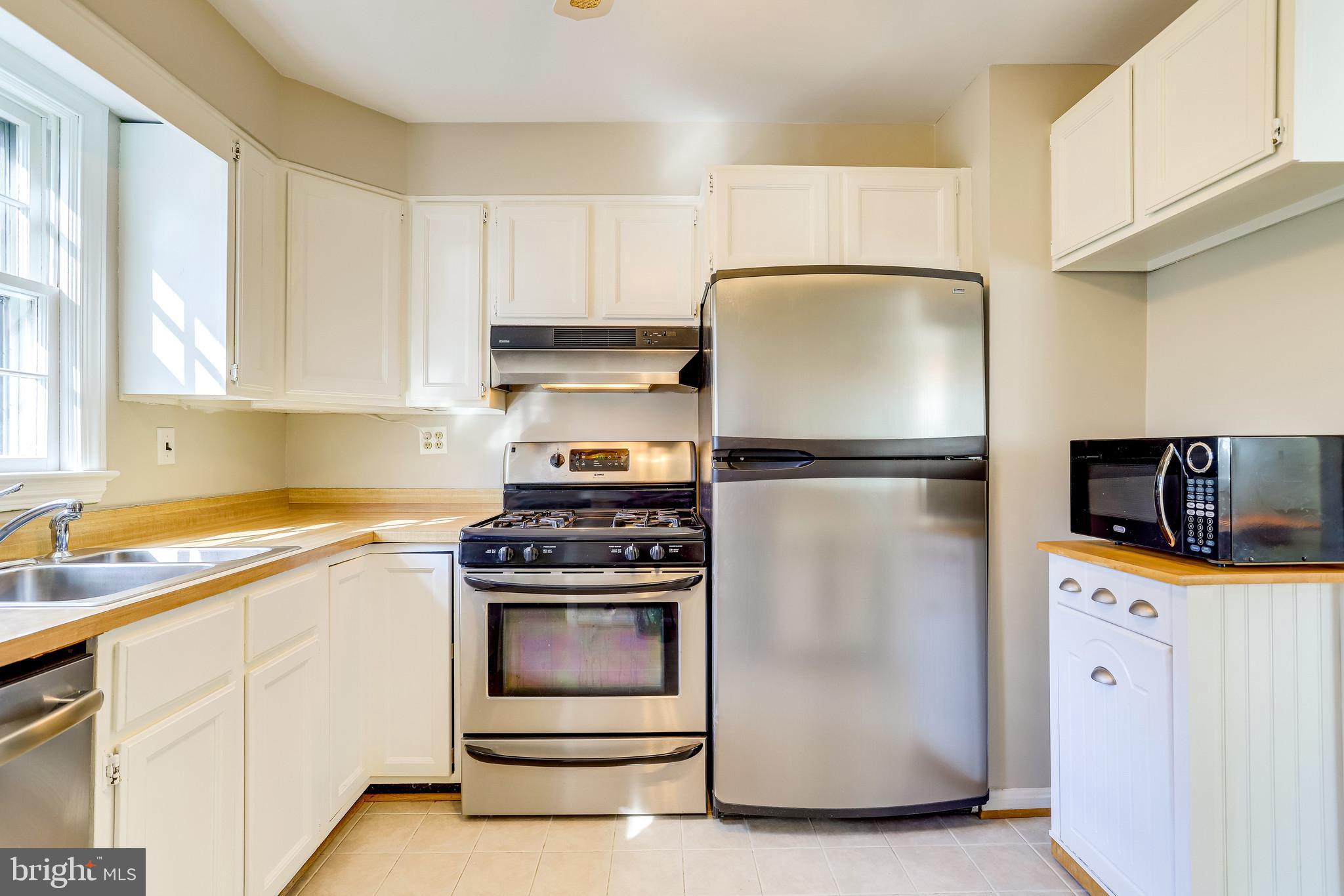 LEEWAY OVERLEE - Residential