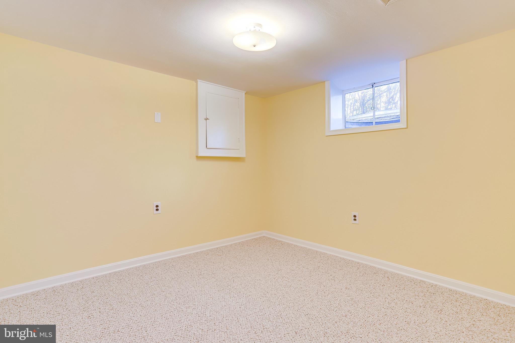 LEEWAY OVERLEE - Residential