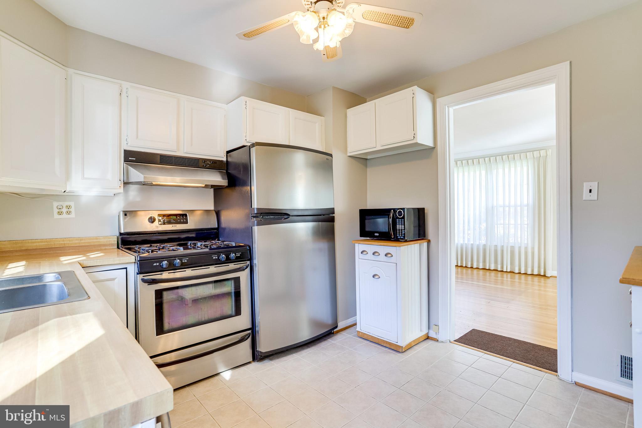 LEEWAY OVERLEE - Residential