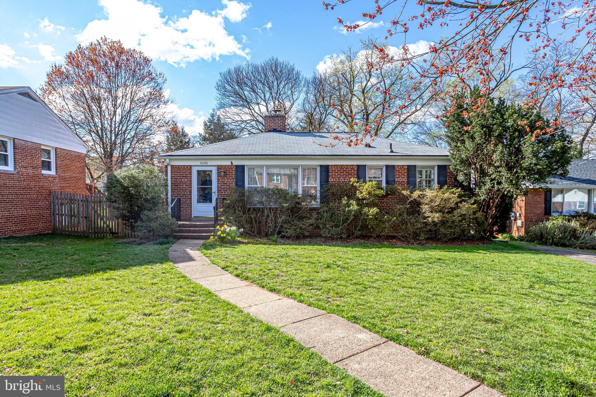 LEEWAY OVERLEE - Residential