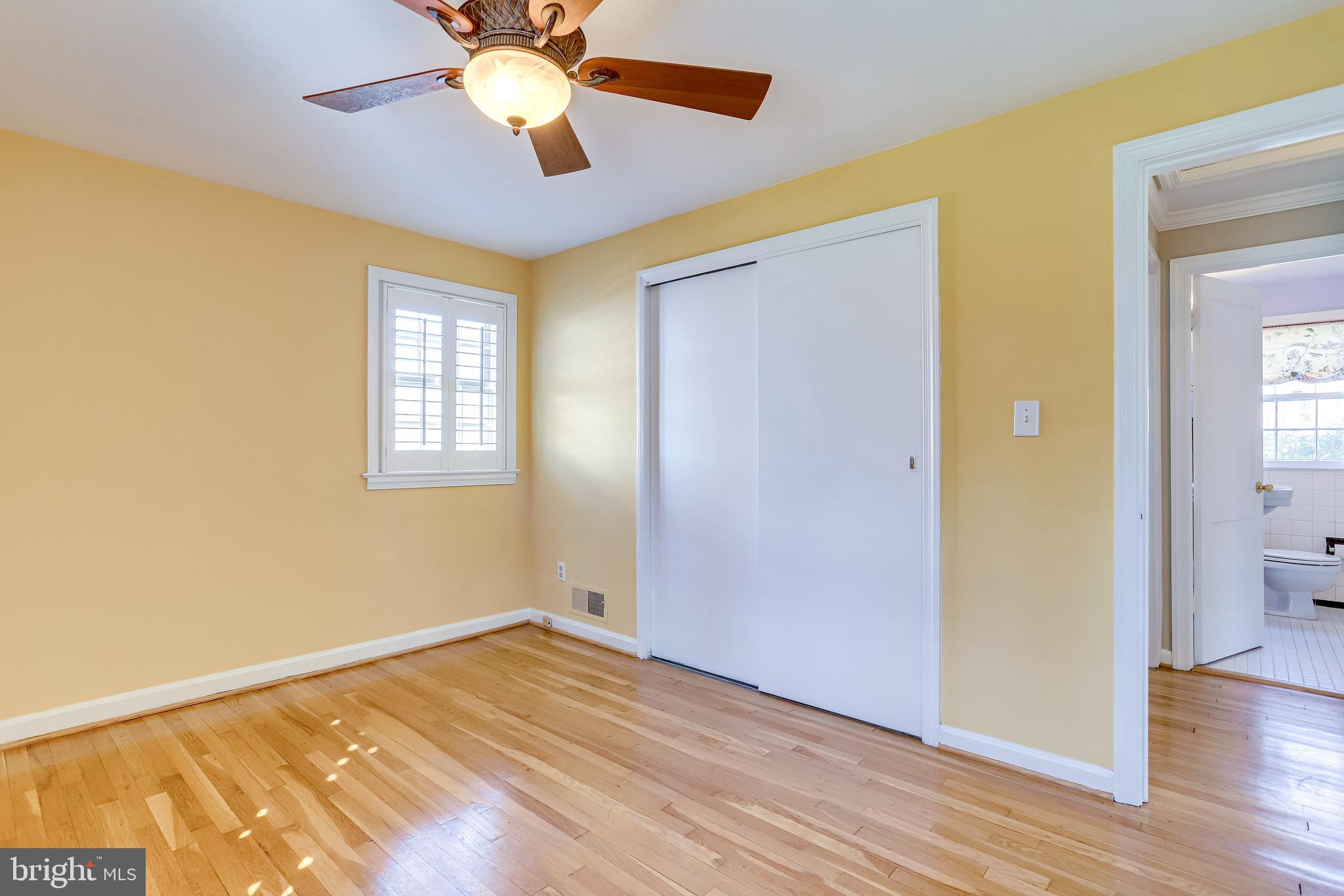 LEEWAY OVERLEE - Residential