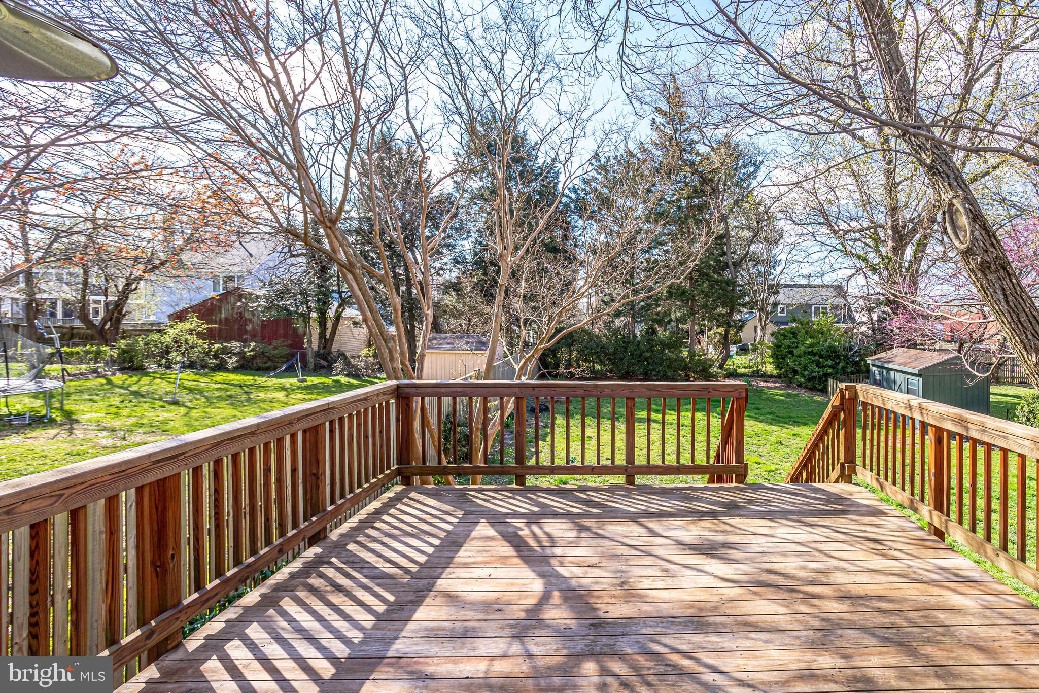 LEEWAY OVERLEE - Residential