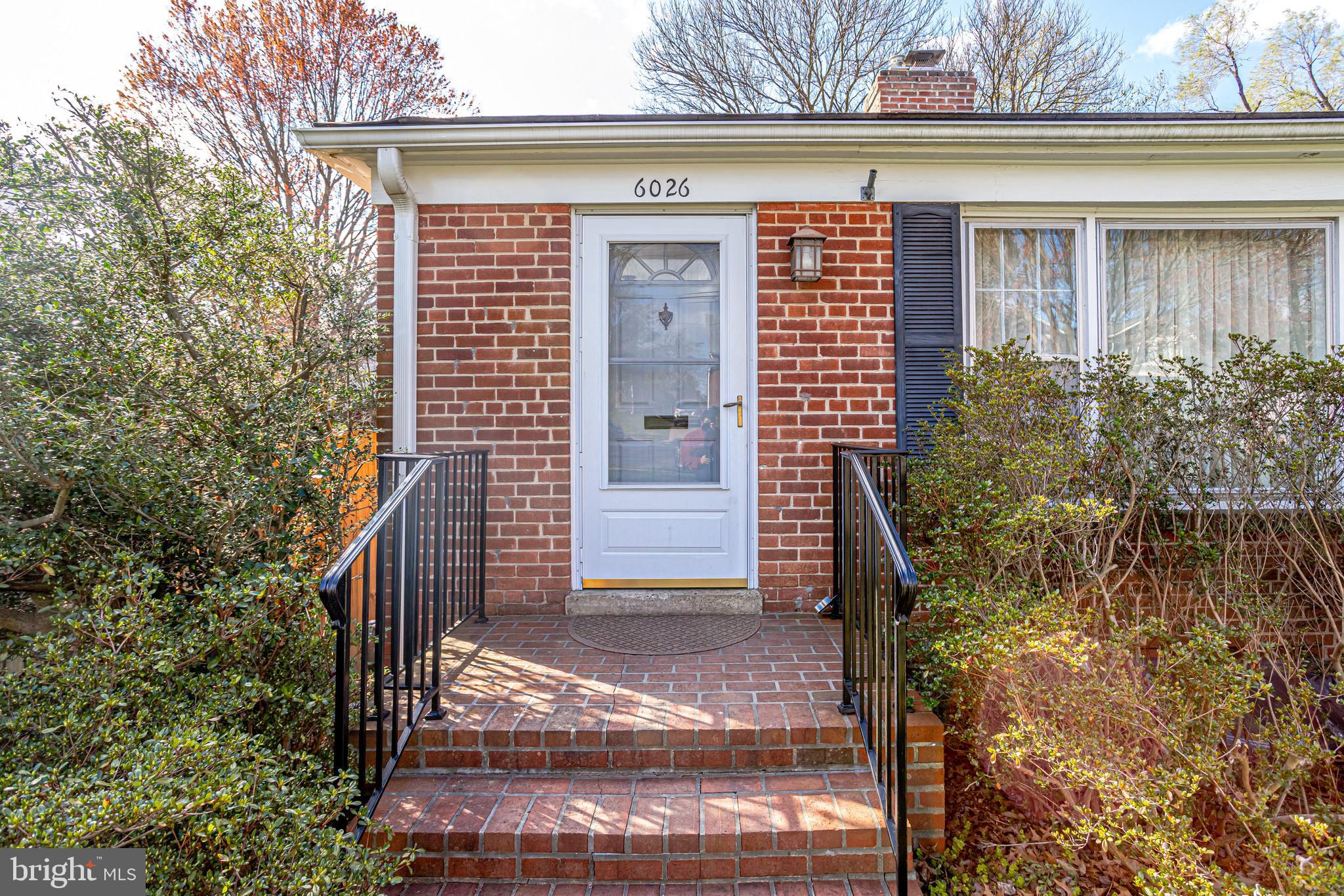 LEEWAY OVERLEE - Residential