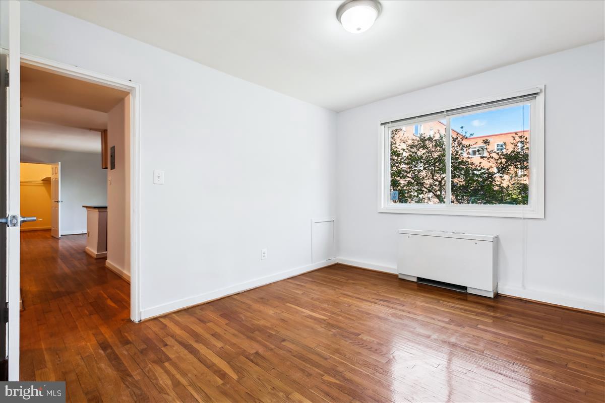 TAKOMA PARK - Residential