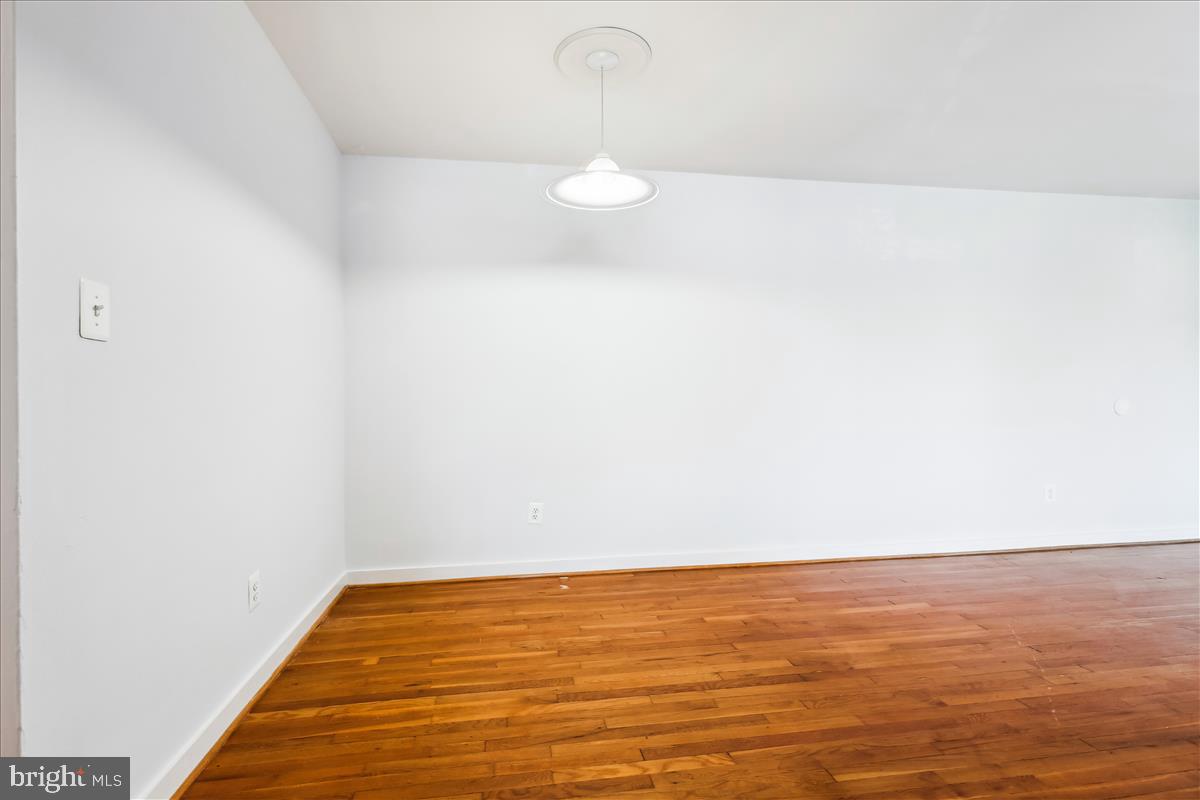 TAKOMA PARK - Residential