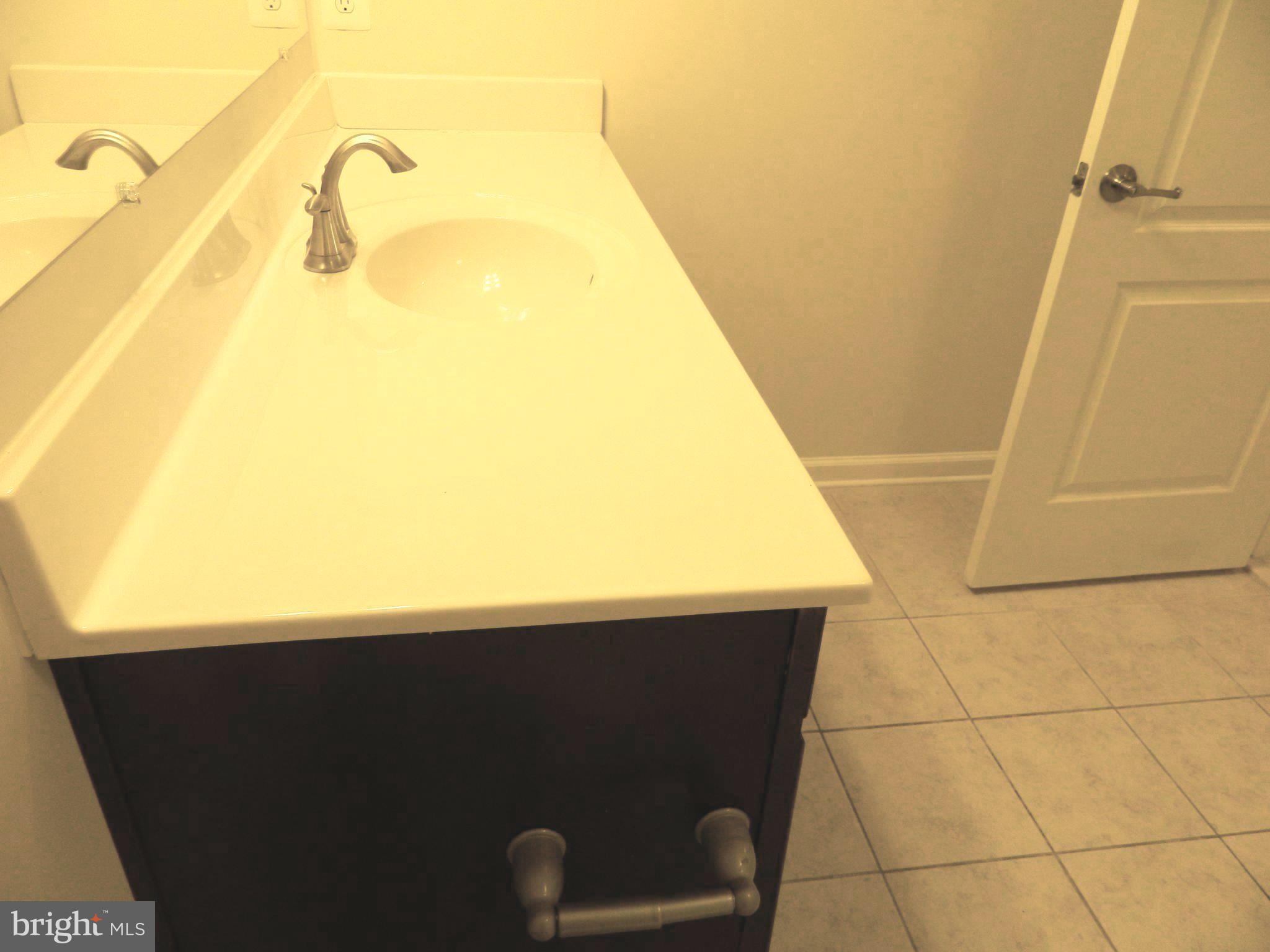 DANE RIDGE CONDO - Residential