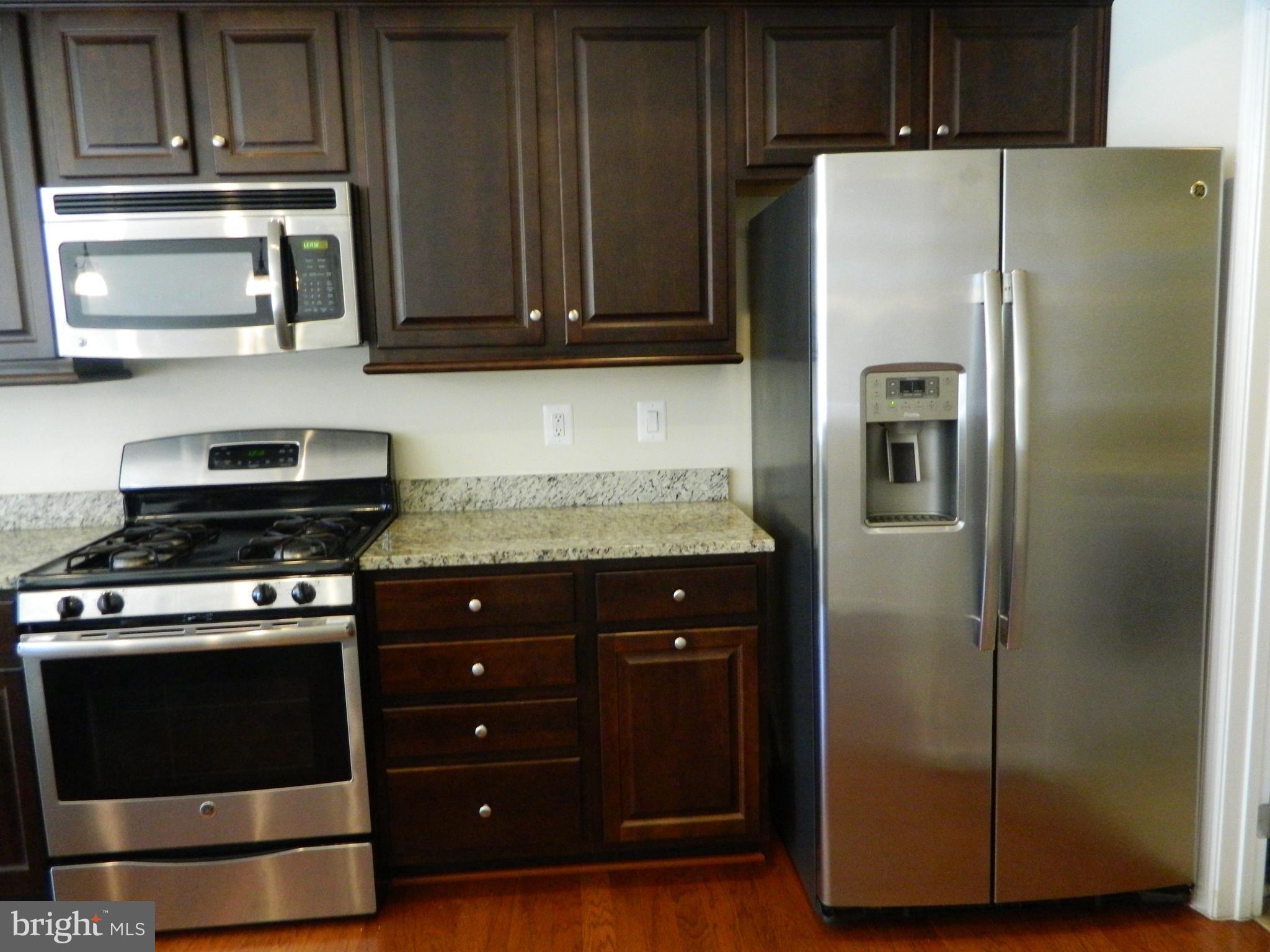 DANE RIDGE CONDO - Residential