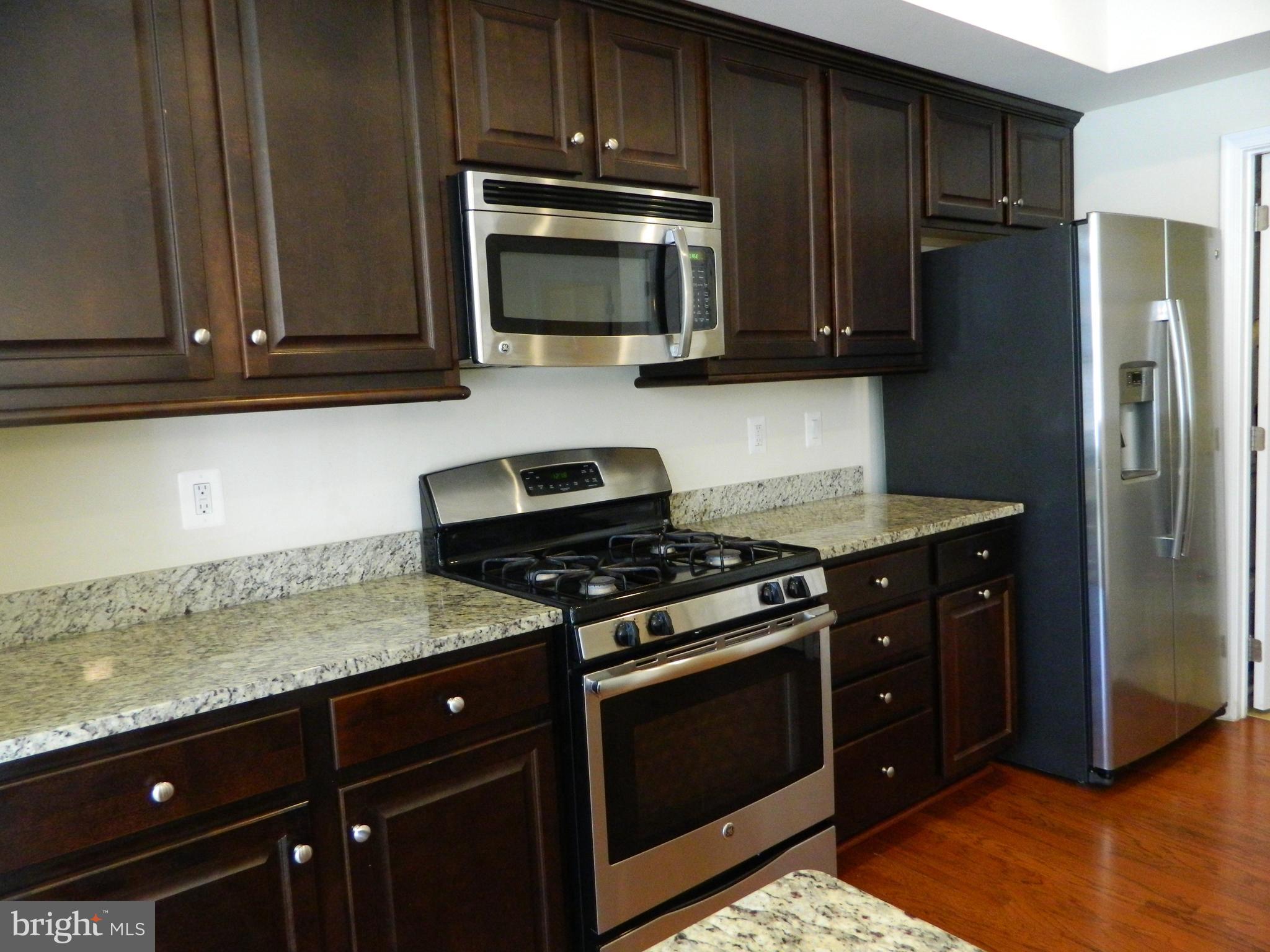 DANE RIDGE CONDO - Residential