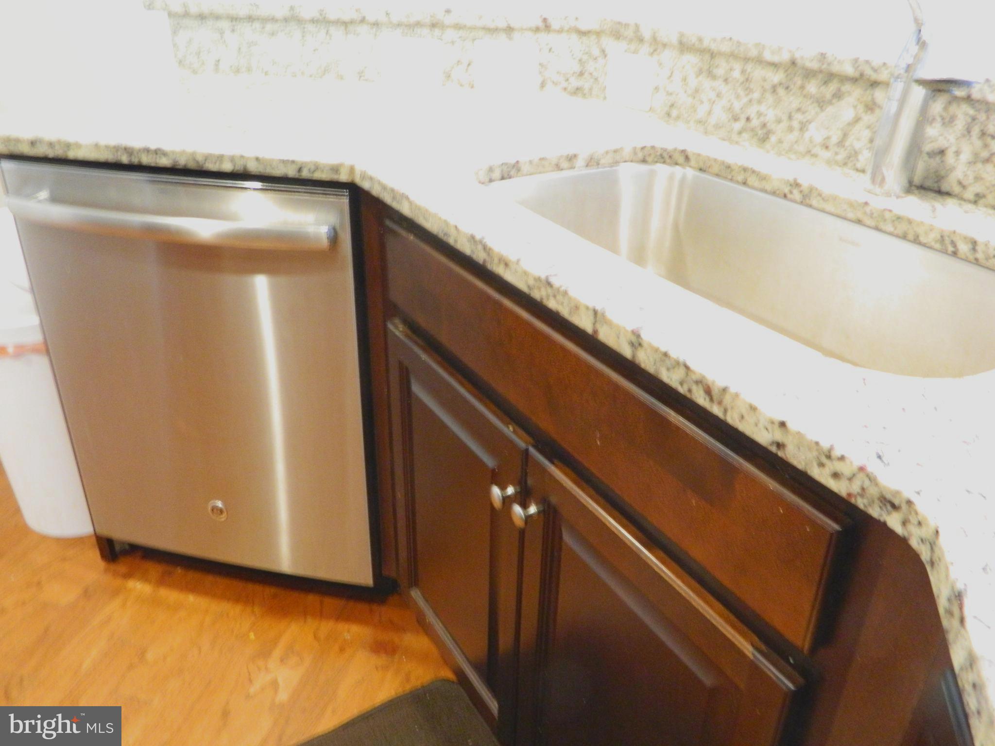 DANE RIDGE CONDO - Residential