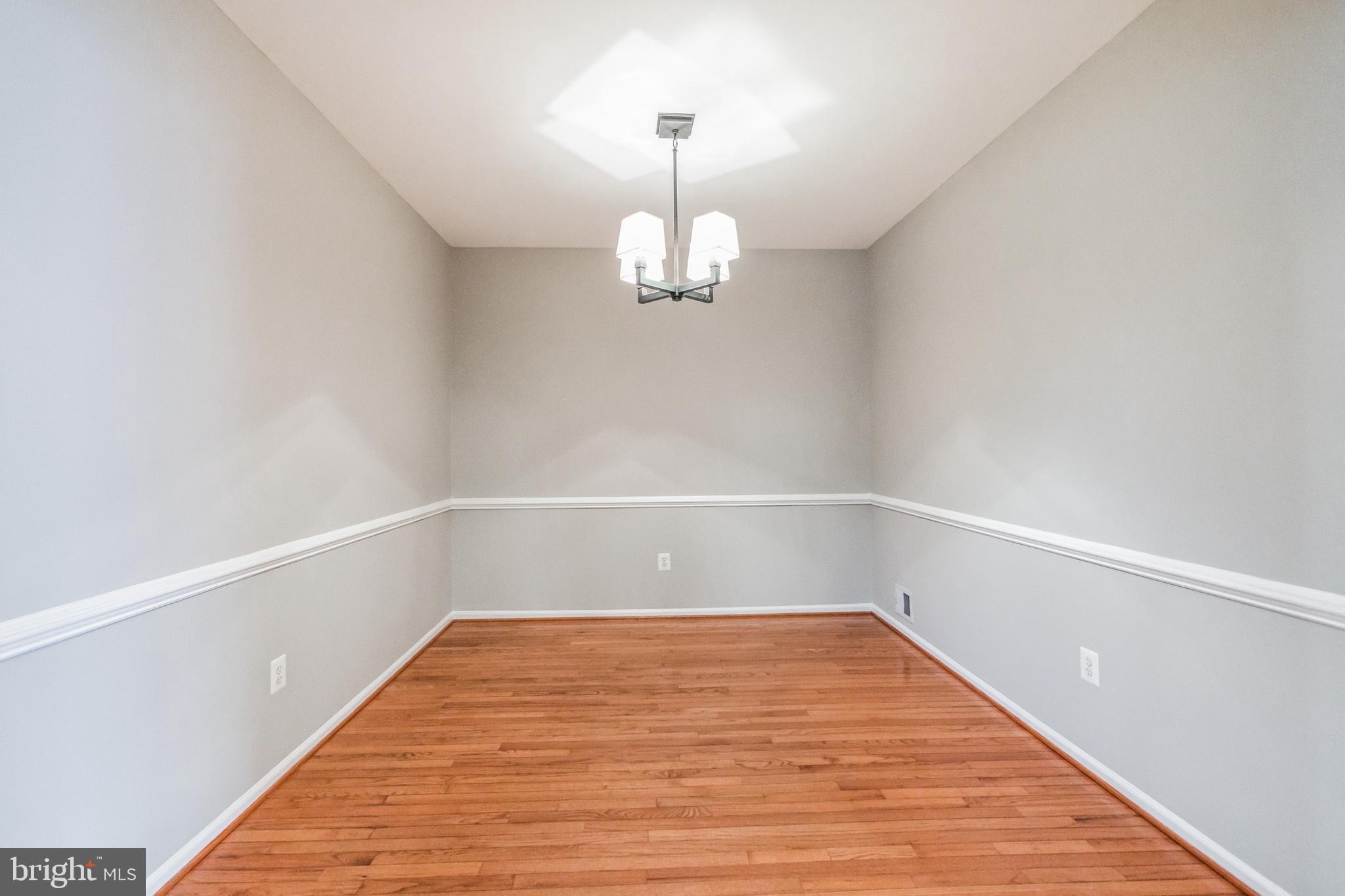 QUINCE ORCHARD PARK - Residential