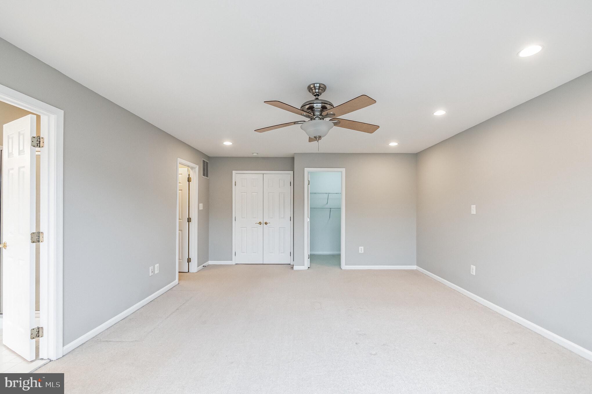 QUINCE ORCHARD PARK - Residential