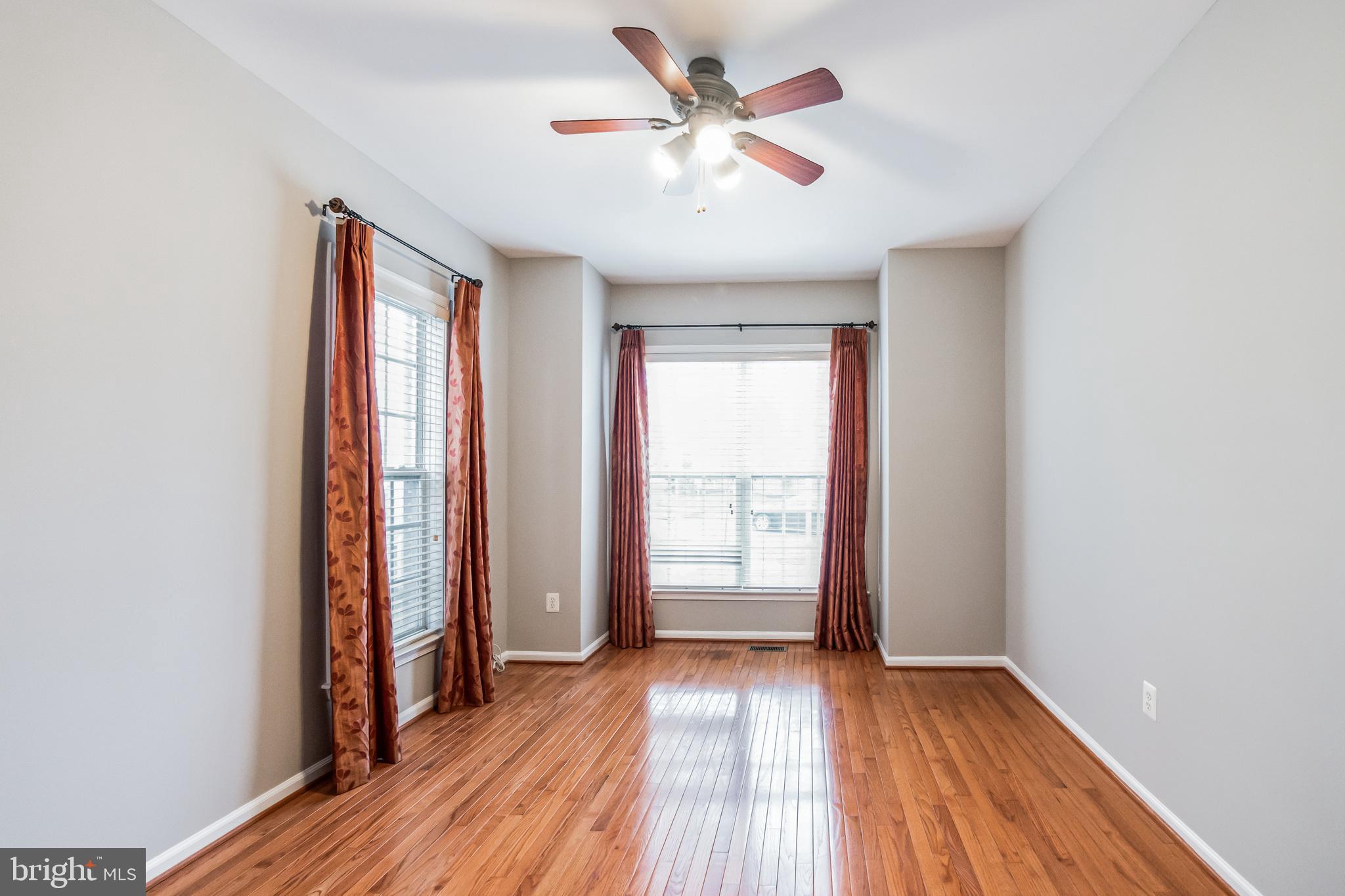 QUINCE ORCHARD PARK - Residential