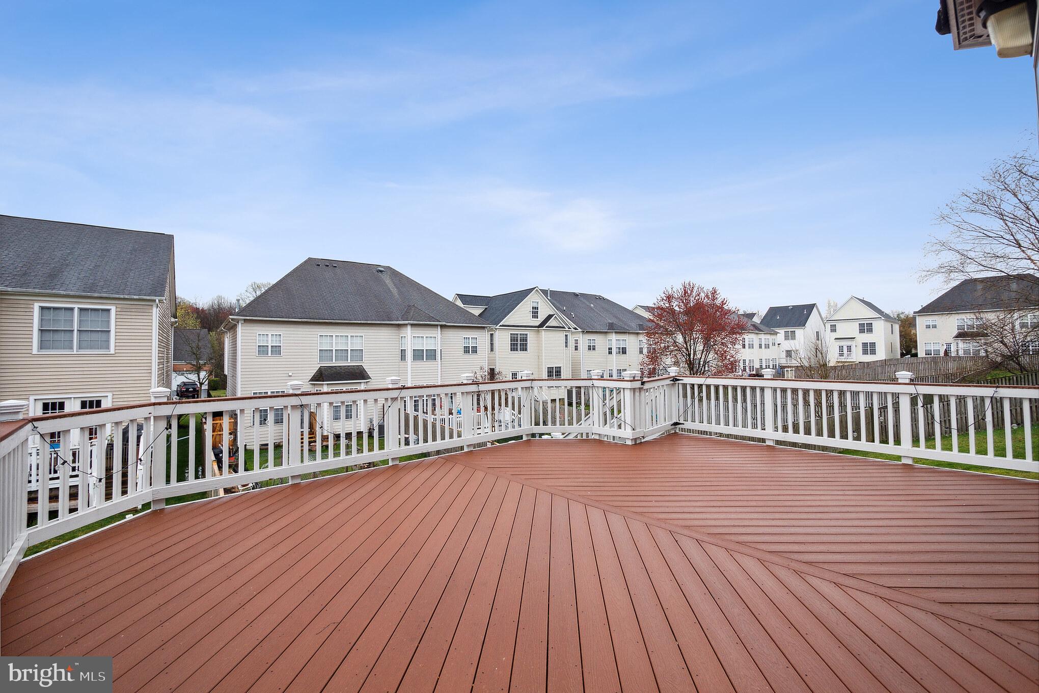 QUINCE ORCHARD PARK - Residential