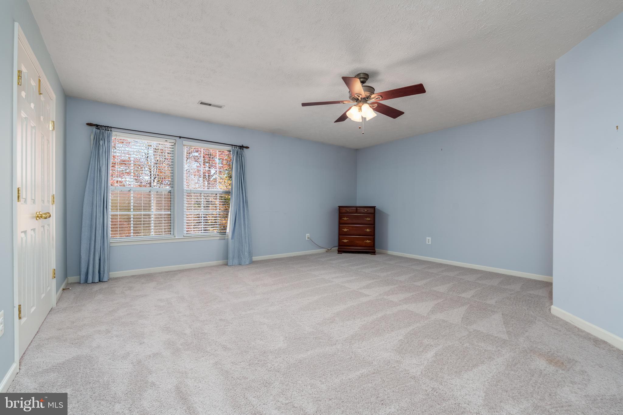 CLUB AT PATRIOTS GLEN - Residential