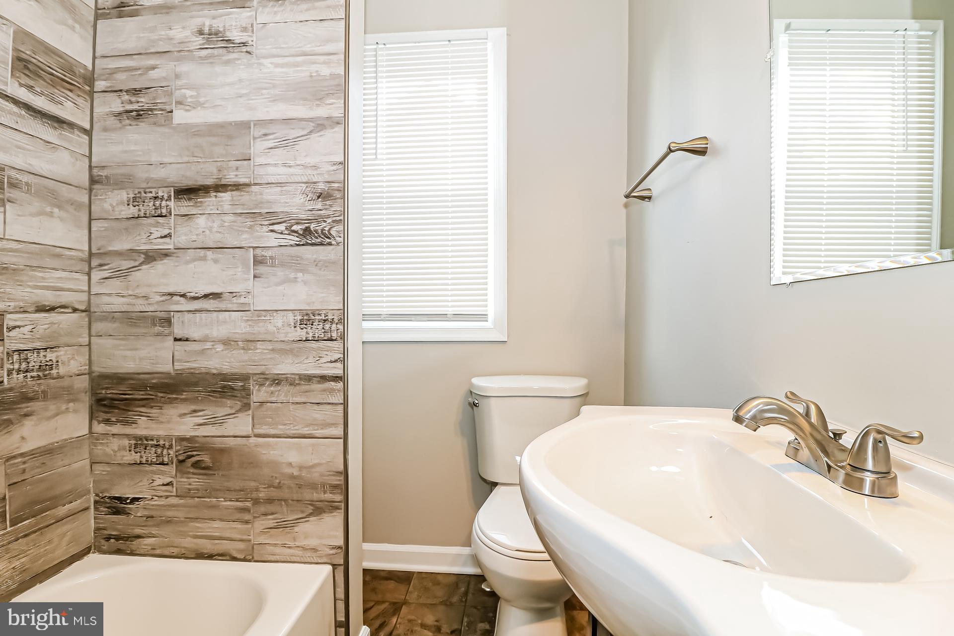 PARKVILLE - Residential Lease