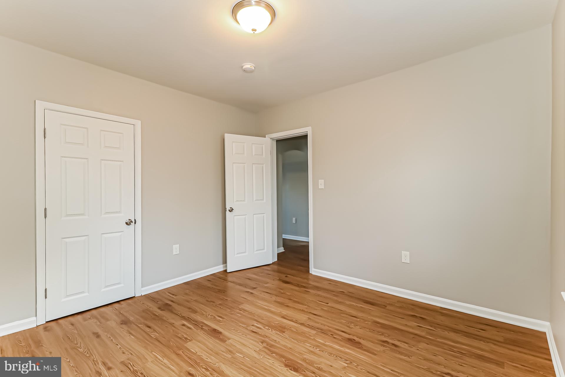 PARKVILLE - Residential Lease