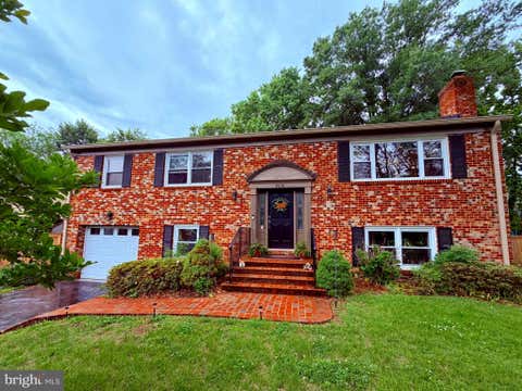 Photo of 8638 Vernon Avenue, ALEXANDRIA, VA 22309 (MLS # VAFX2315416)