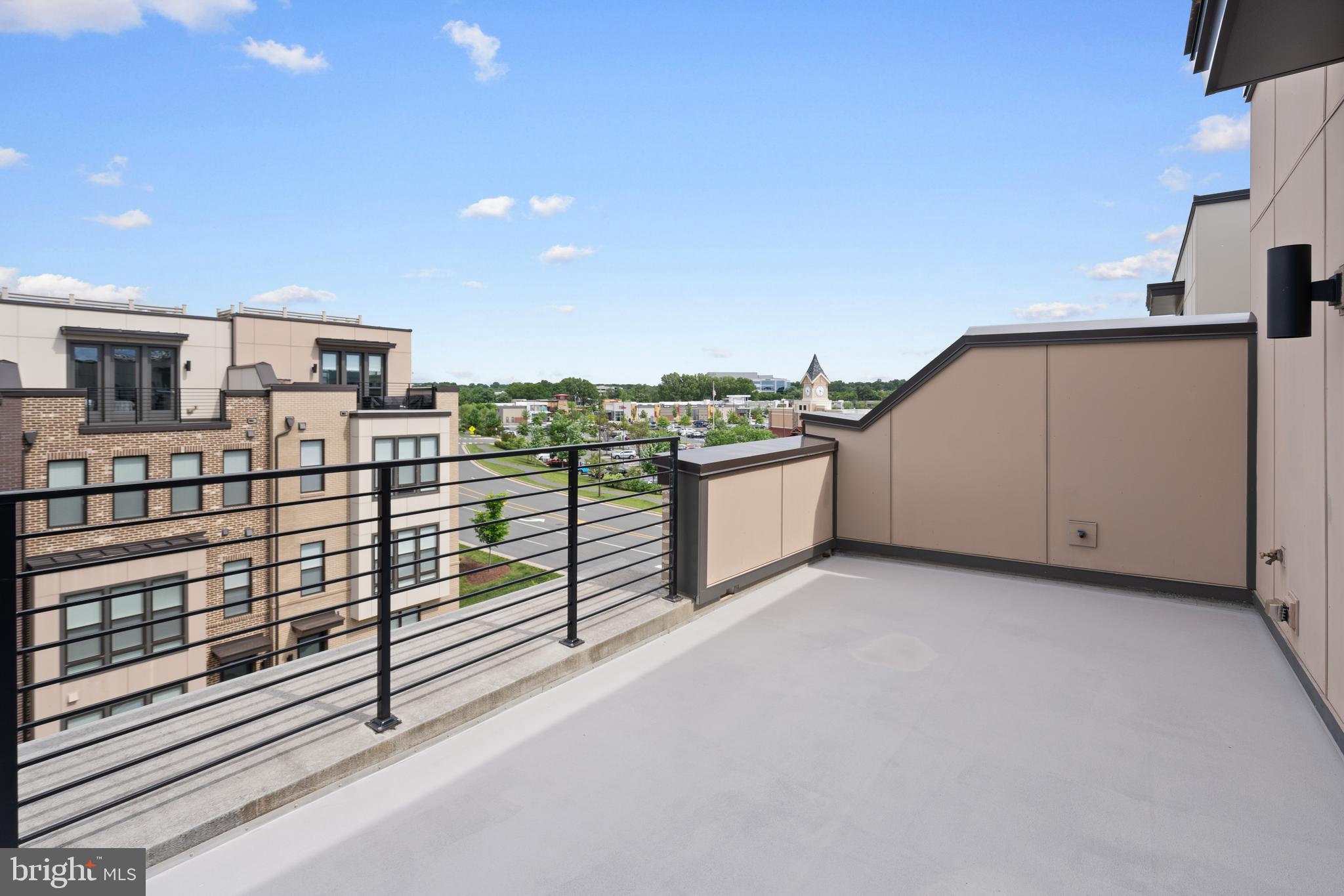 4739 LACEY MANOR PLACE