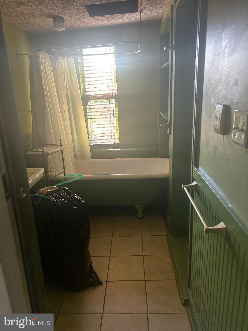 OLD TOWN WINCHESTER - Residential