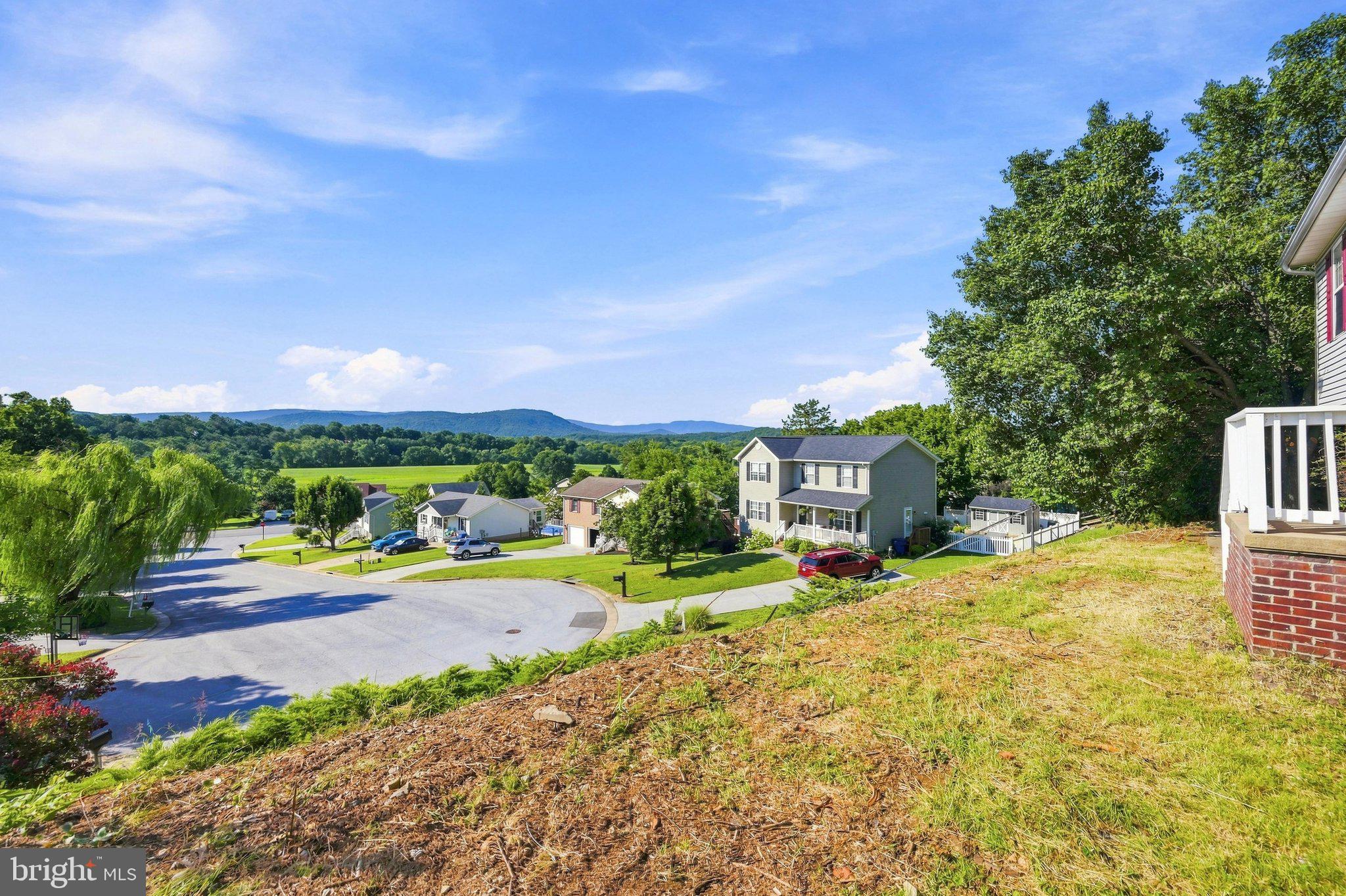 1183 RIVER BEND COURT