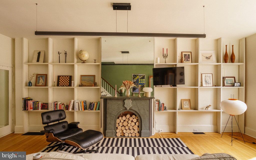 Photo of 1335 Reed Street, PHILADELPHIA, PA 19147 (MLS # PAPH2591520)