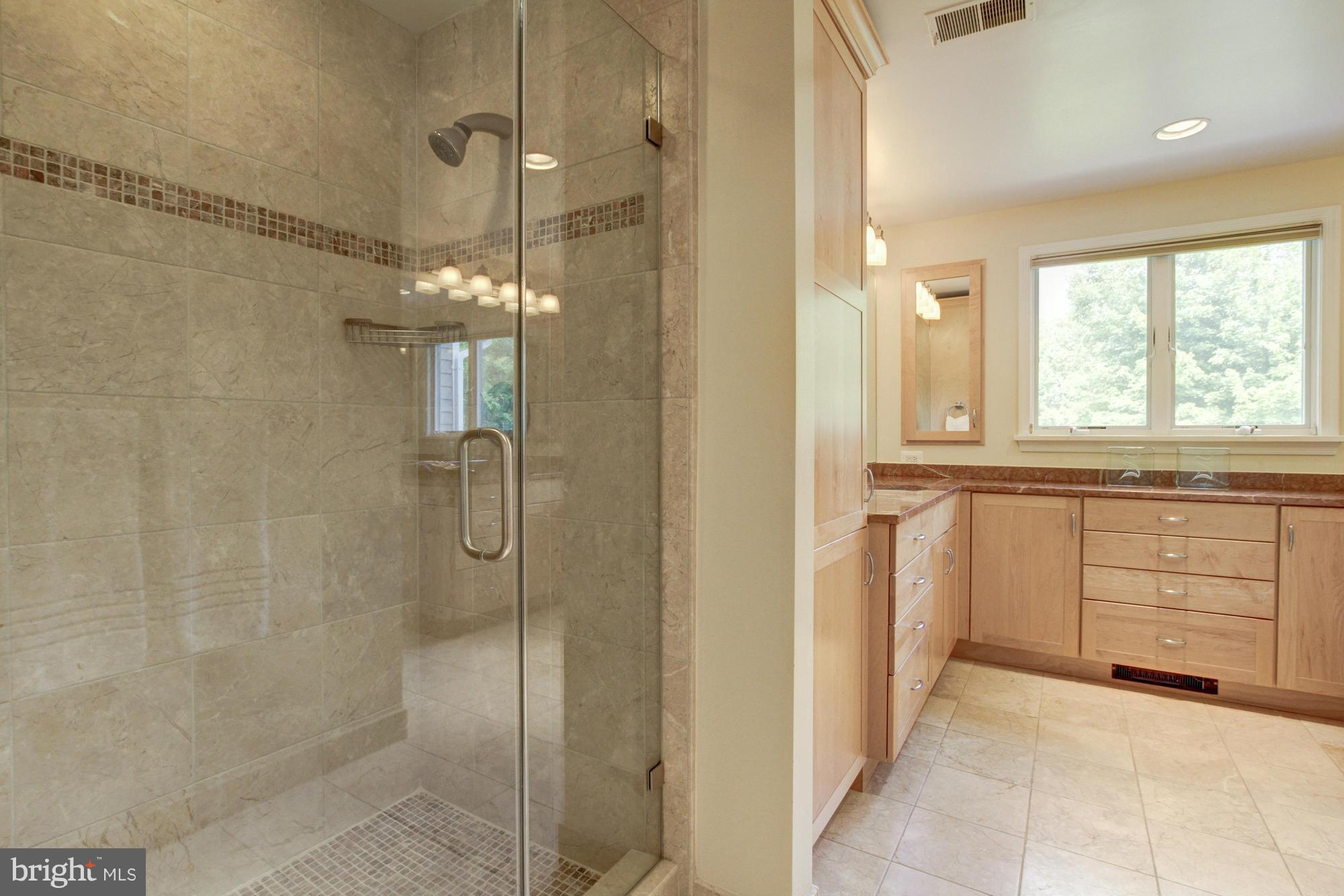 POTOMAC OUTSIDE - Residential