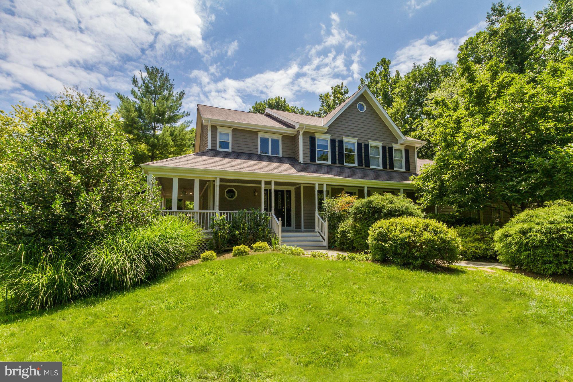 POTOMAC OUTSIDE - Residential