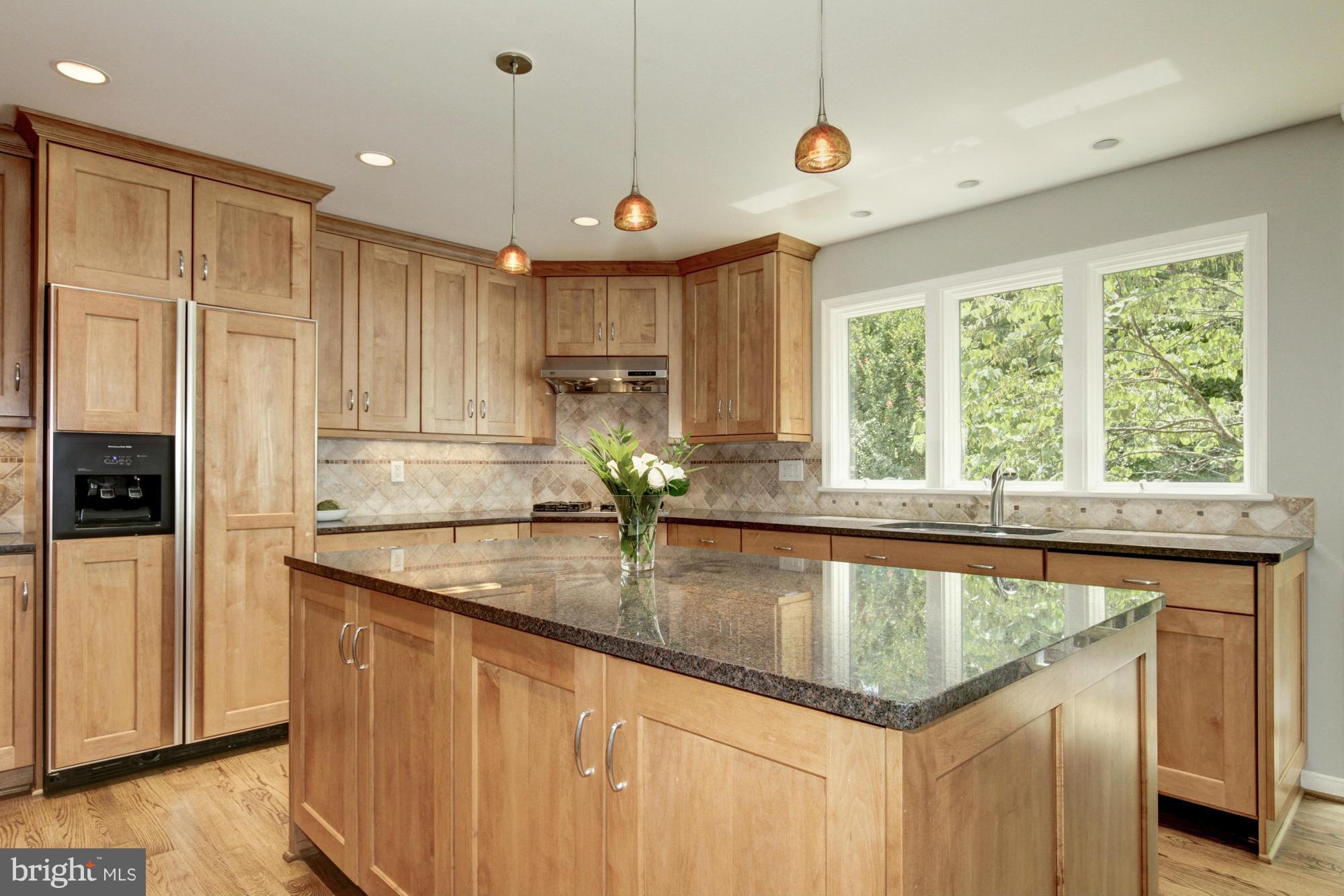 POTOMAC OUTSIDE - Residential