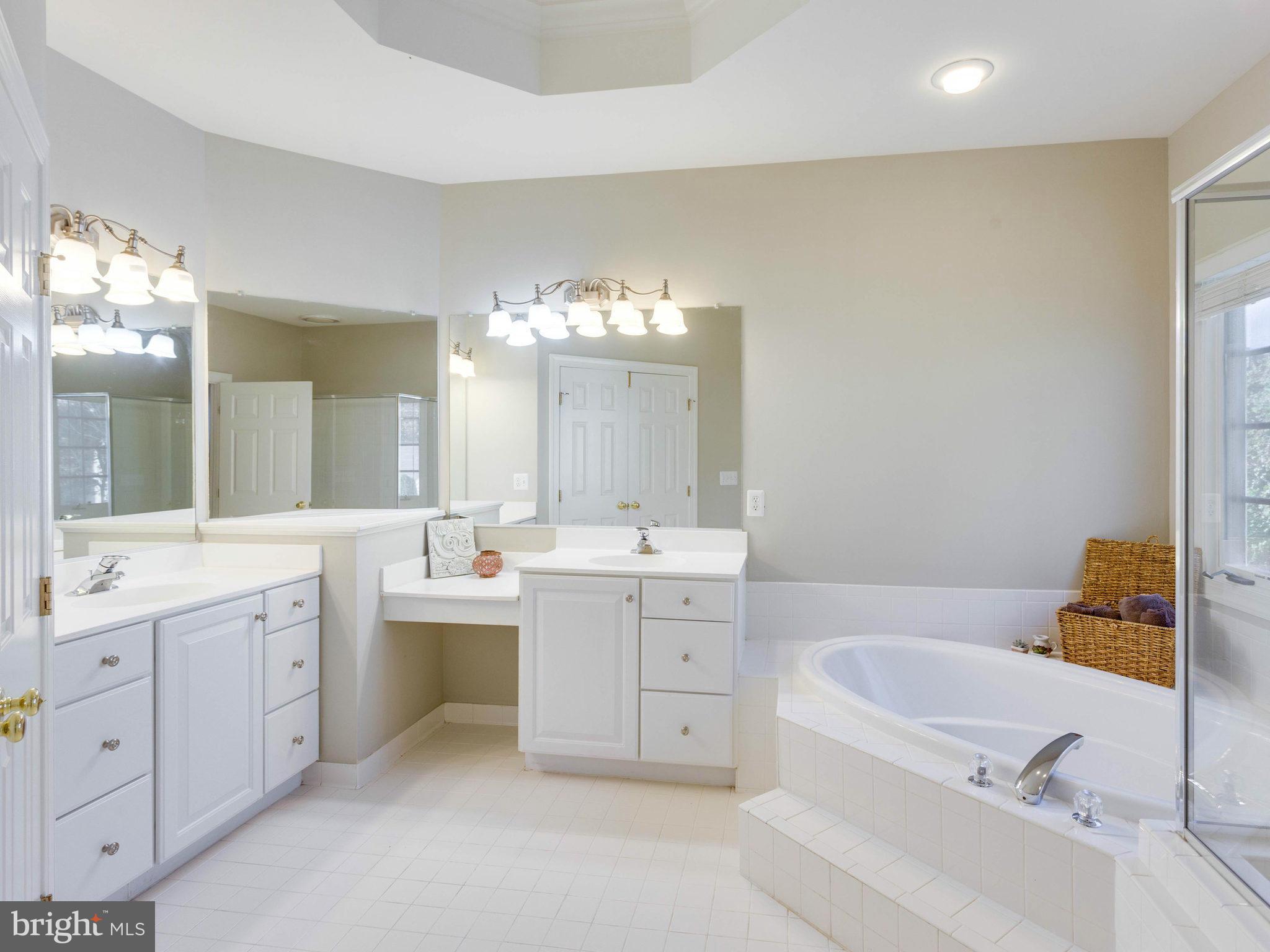 BRAEMAR/VILLAGES AT SAYBROOKE - Residential