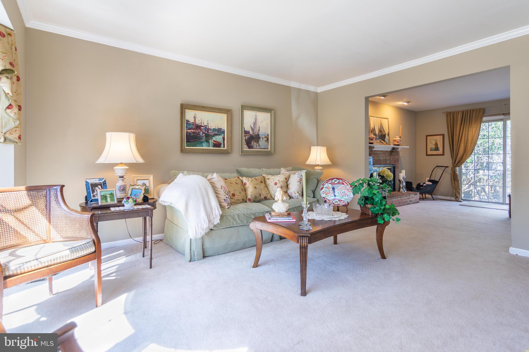 CROFTON VILLAGE - Residential