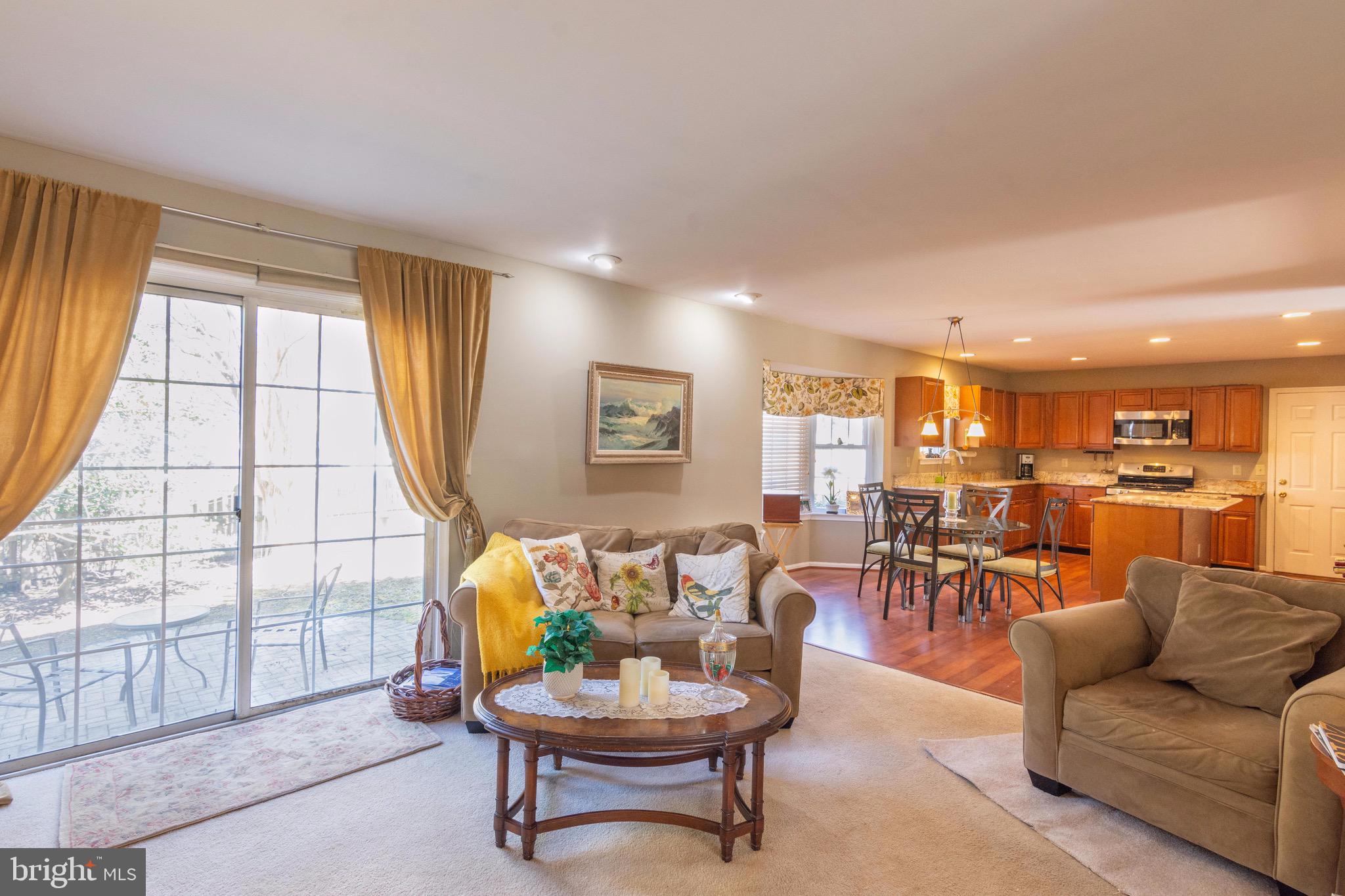 CROFTON VILLAGE - Residential