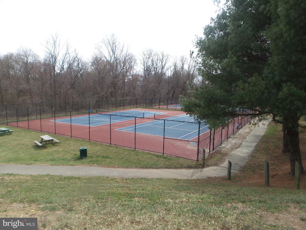 CROFTON VILLAGE - Residential