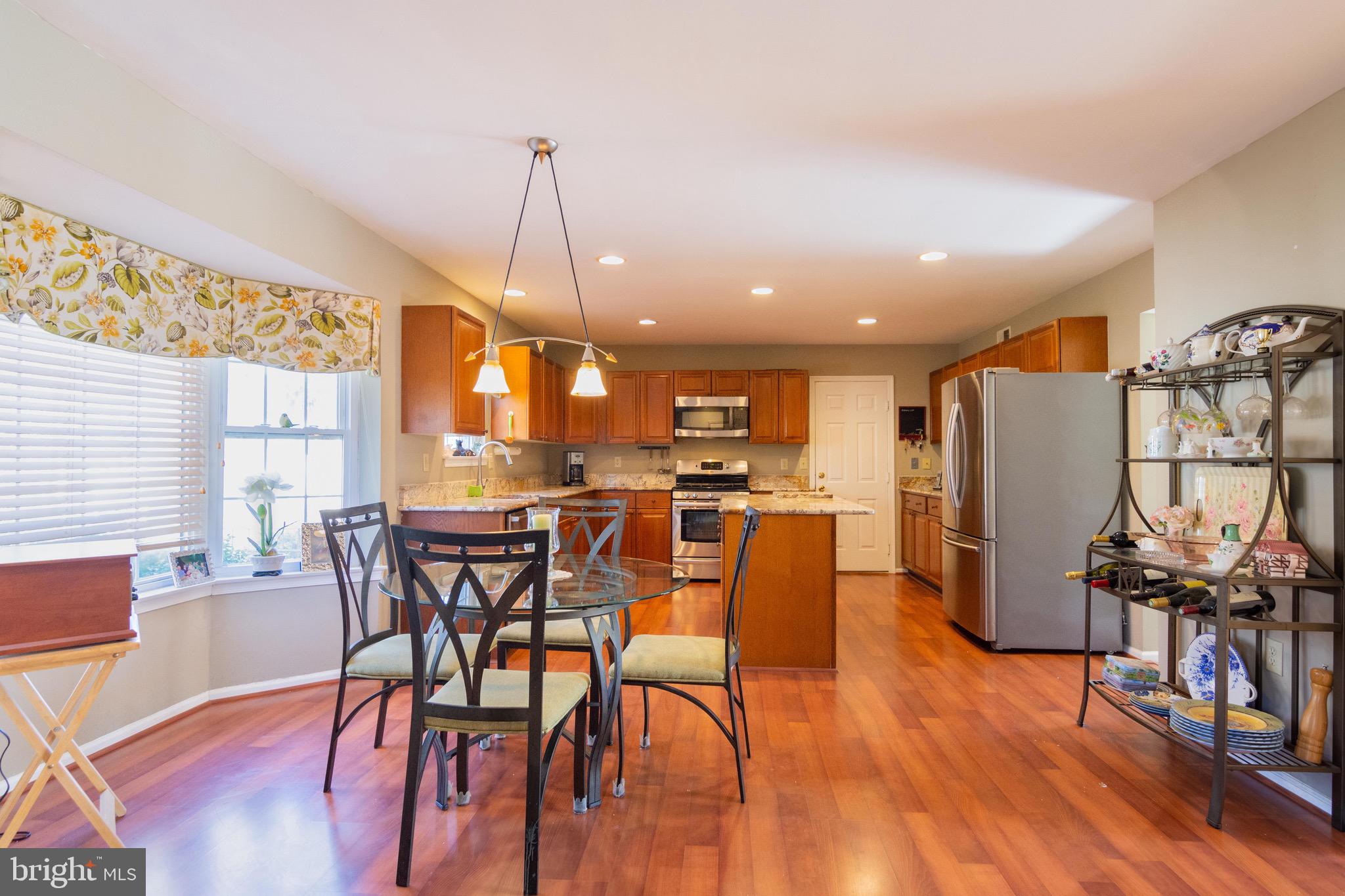 CROFTON VILLAGE - Residential