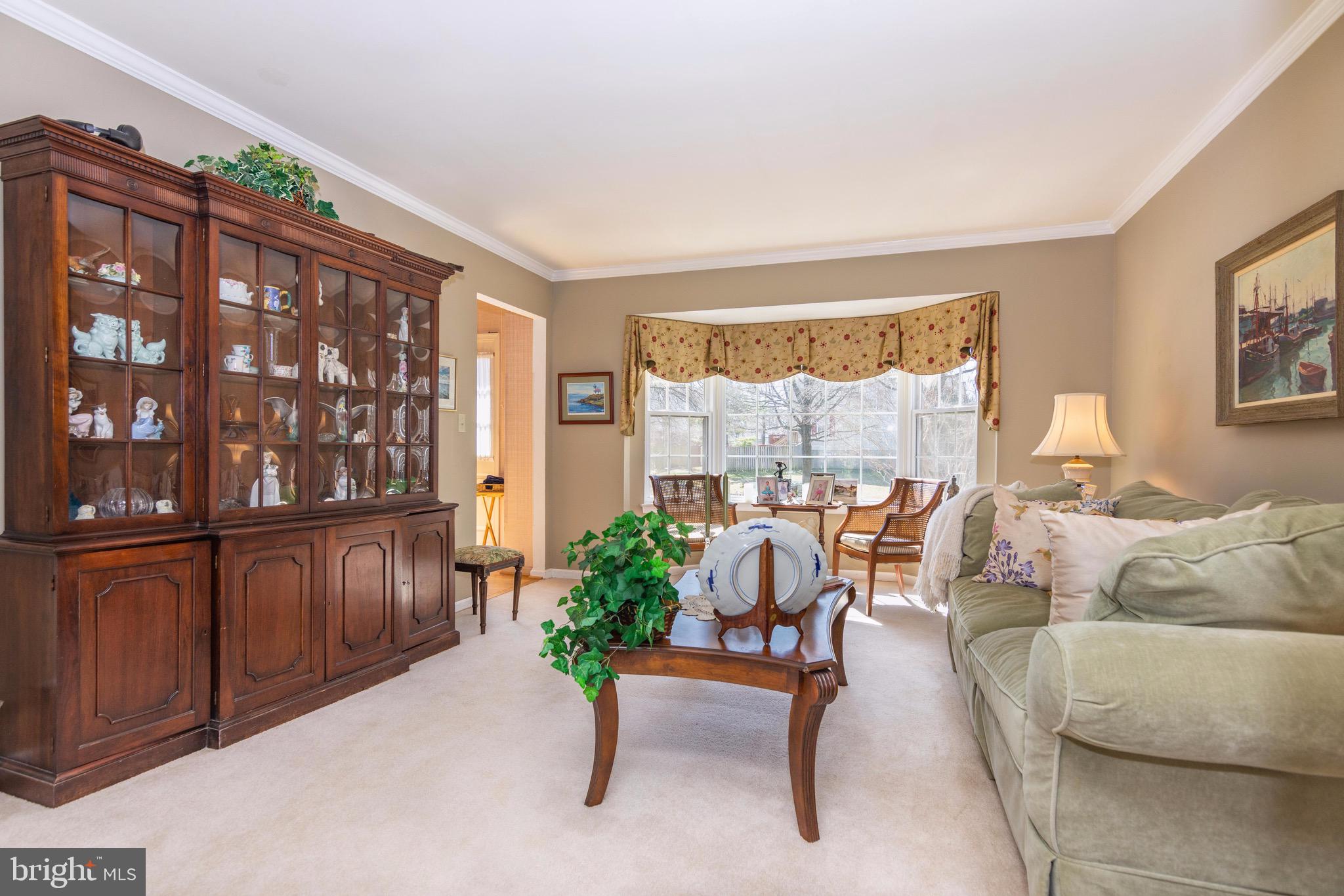 CROFTON VILLAGE - Residential