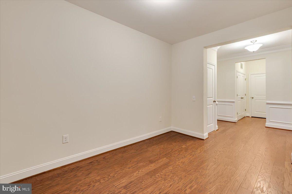 2907 BLEEKER STREET 3-106