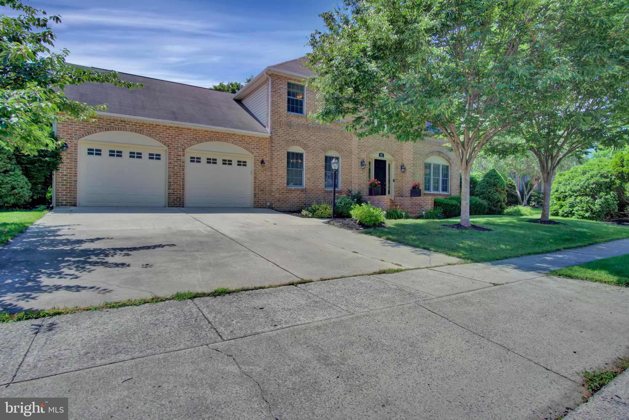 HIGHLANDS OF HAMPDEN - Residential