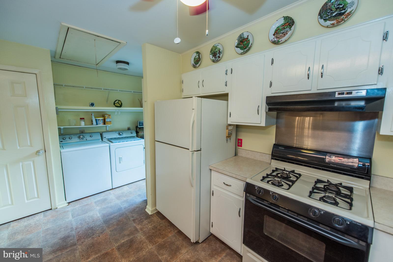 TUSCAWILLA HILLS - Residential