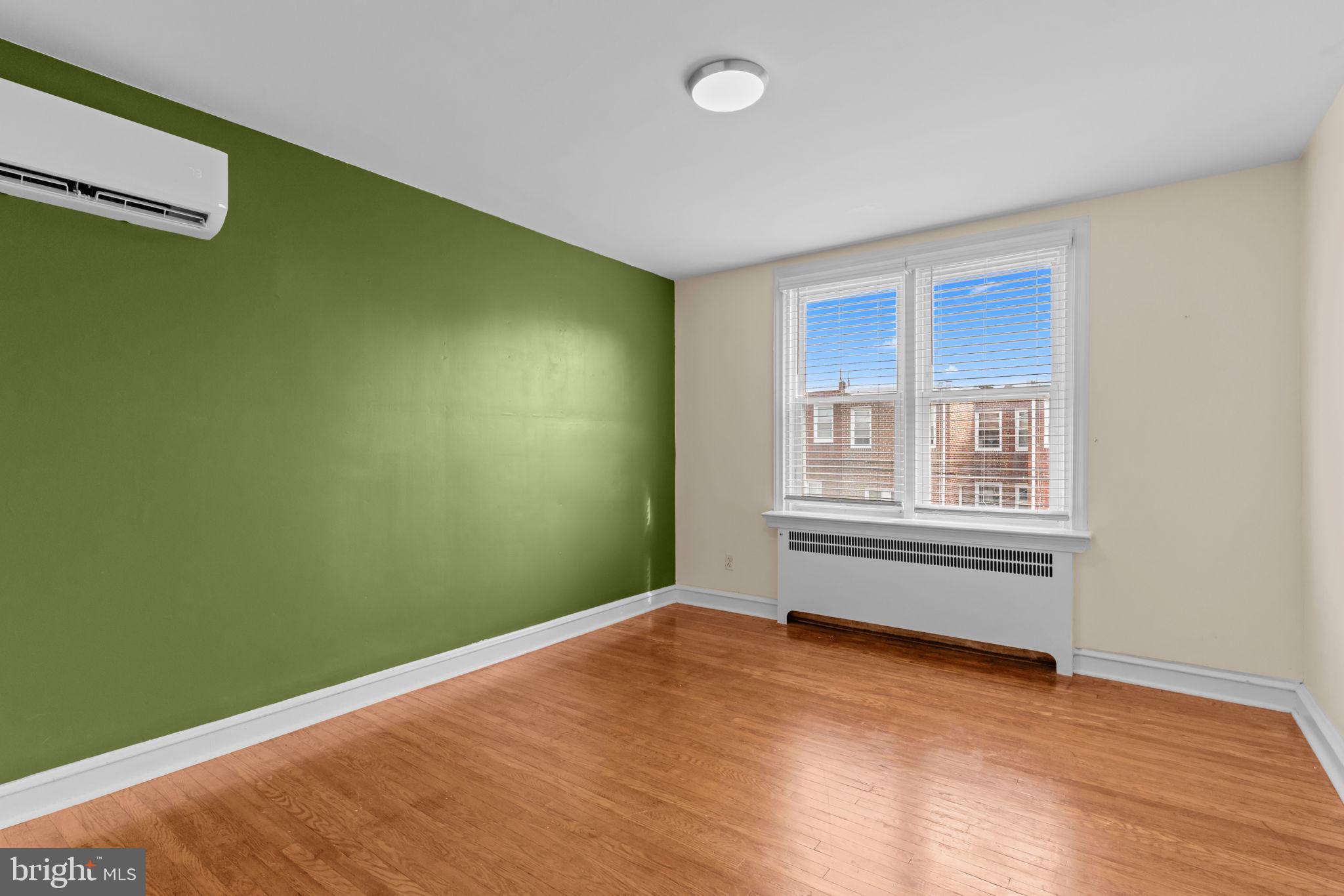 MAYFAIR - Residential