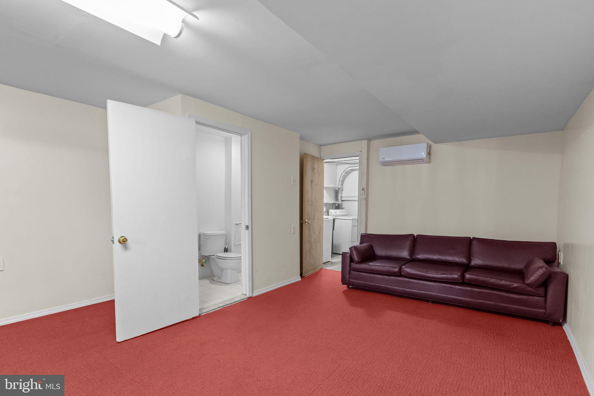 MAYFAIR - Residential