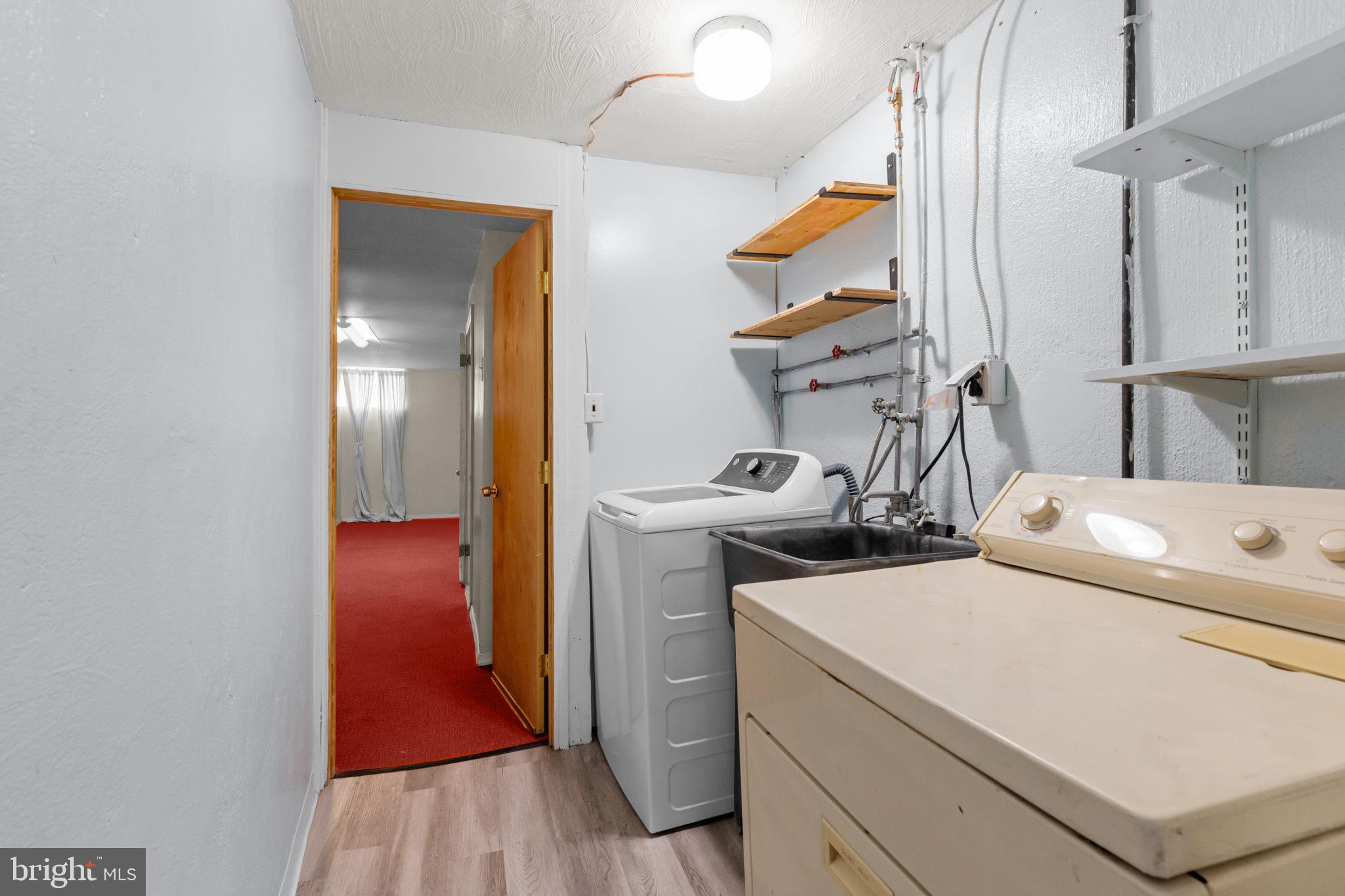 MAYFAIR - Residential