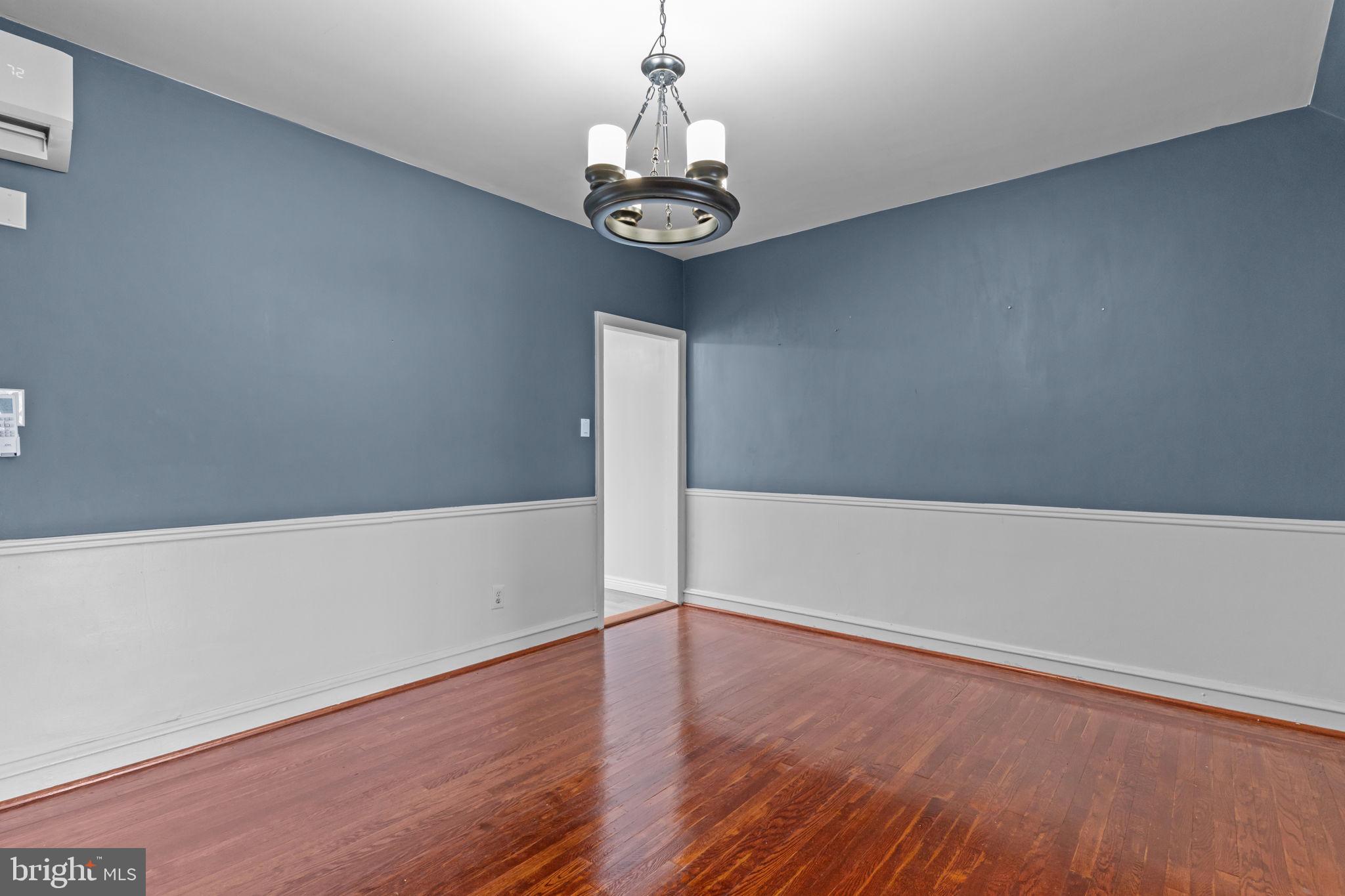 MAYFAIR - Residential