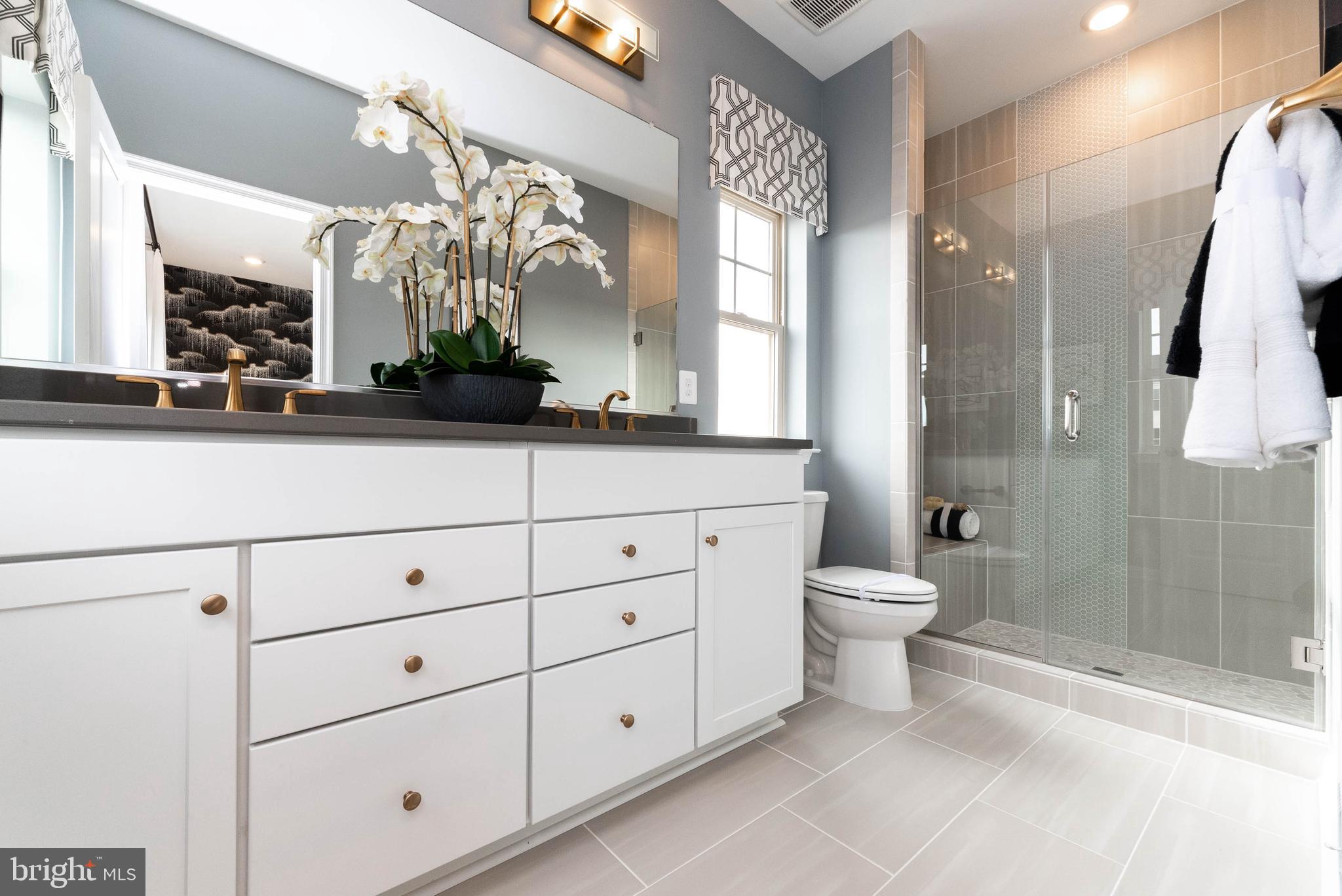 POTOMAC STATION MARKETPLACE - Residential