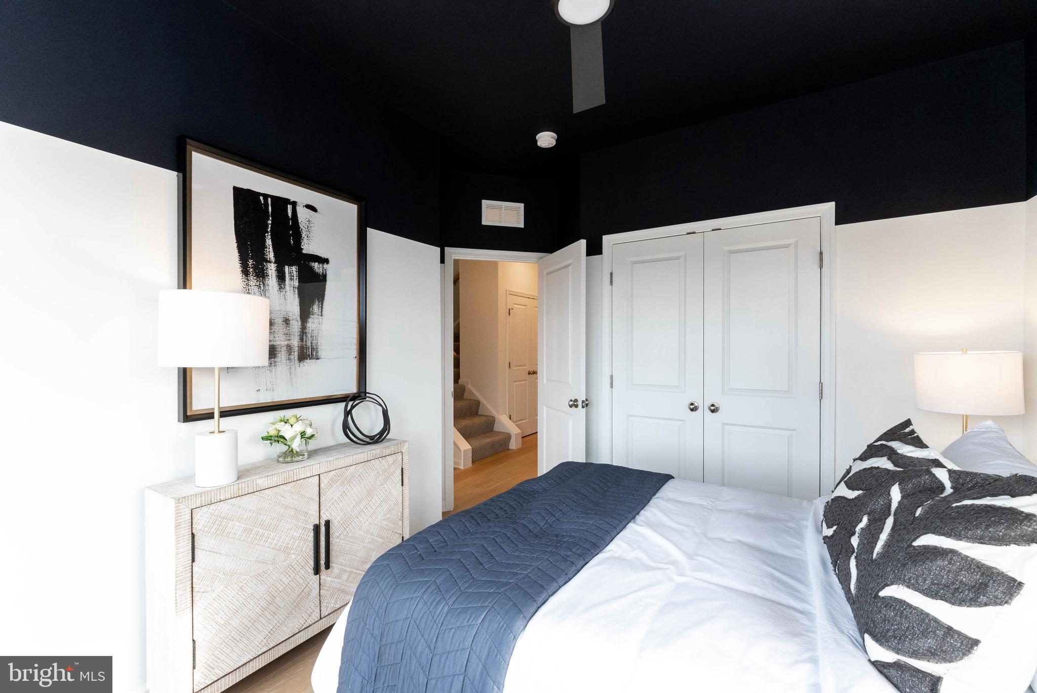 POTOMAC STATION MARKETPLACE - Residential