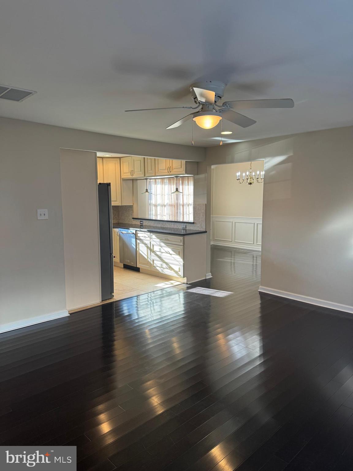 RED CEDAR HILL - Residential