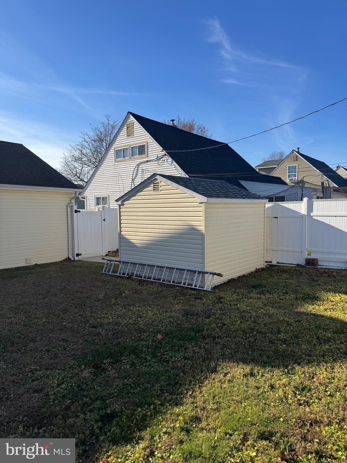 RED CEDAR HILL - Residential