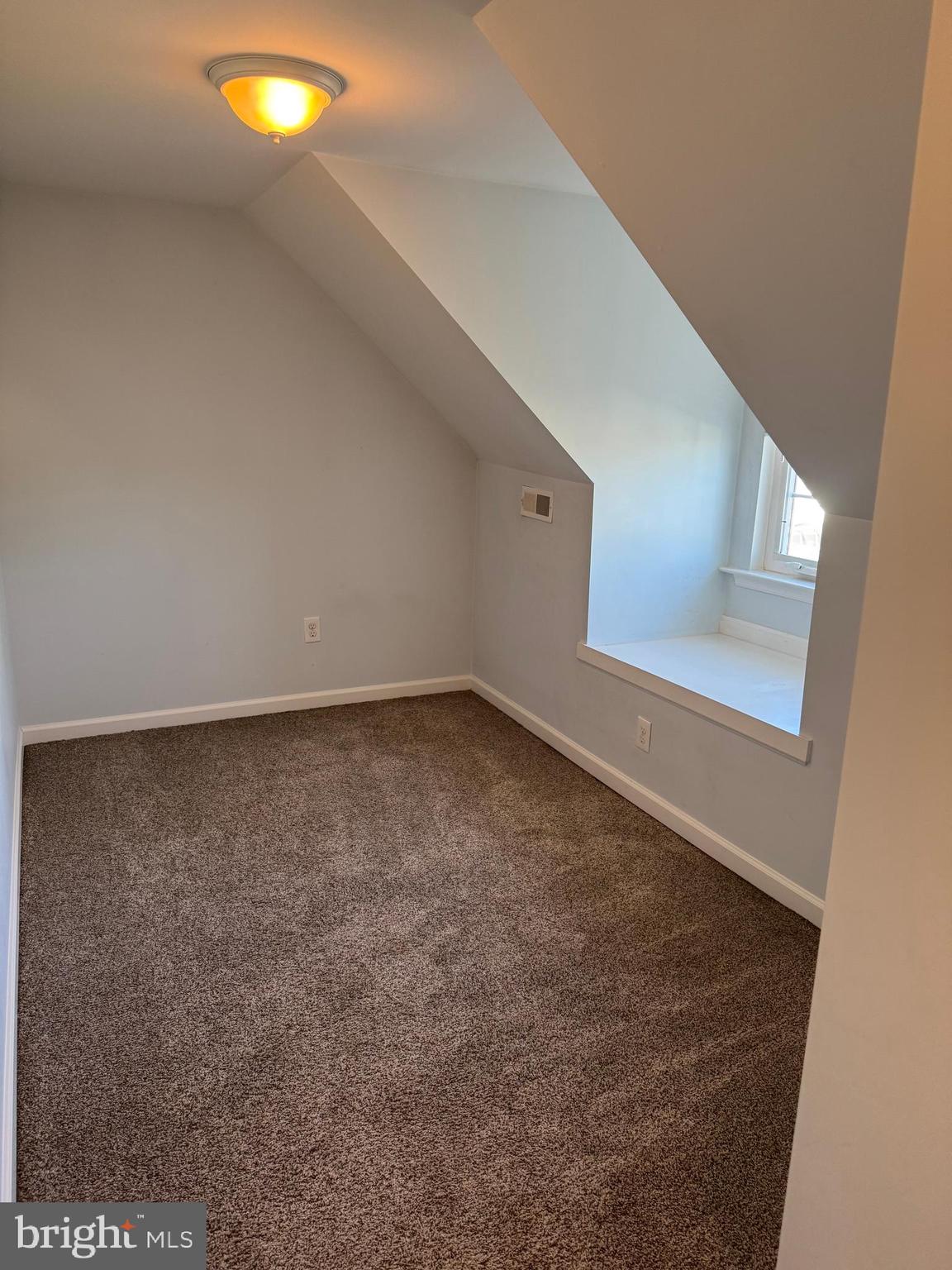 RED CEDAR HILL - Residential